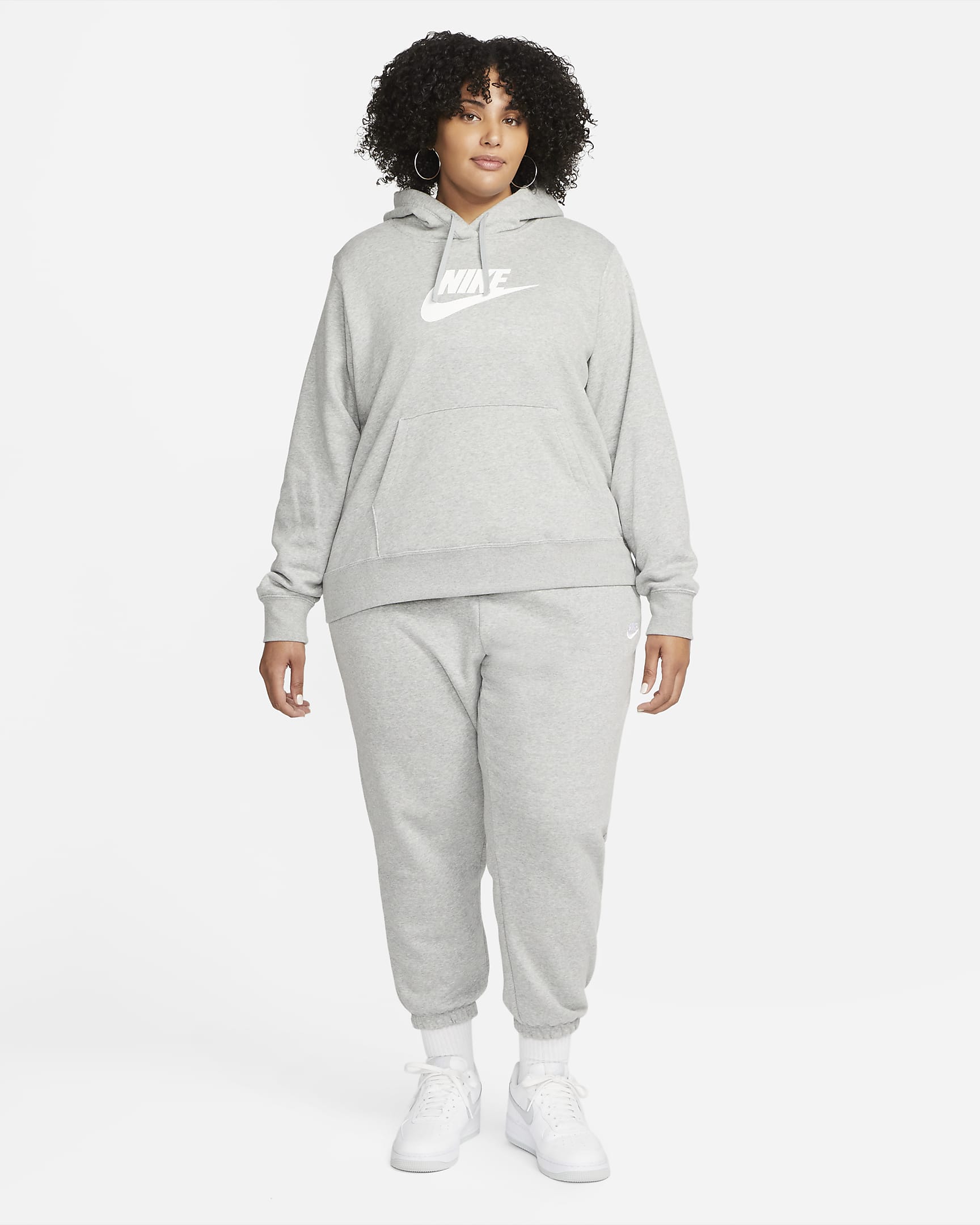 Nike Sportswear Club Fleece Women's Mid-Rise Oversized Sweatpants (Plus Size) - Dark Grey Heather/White