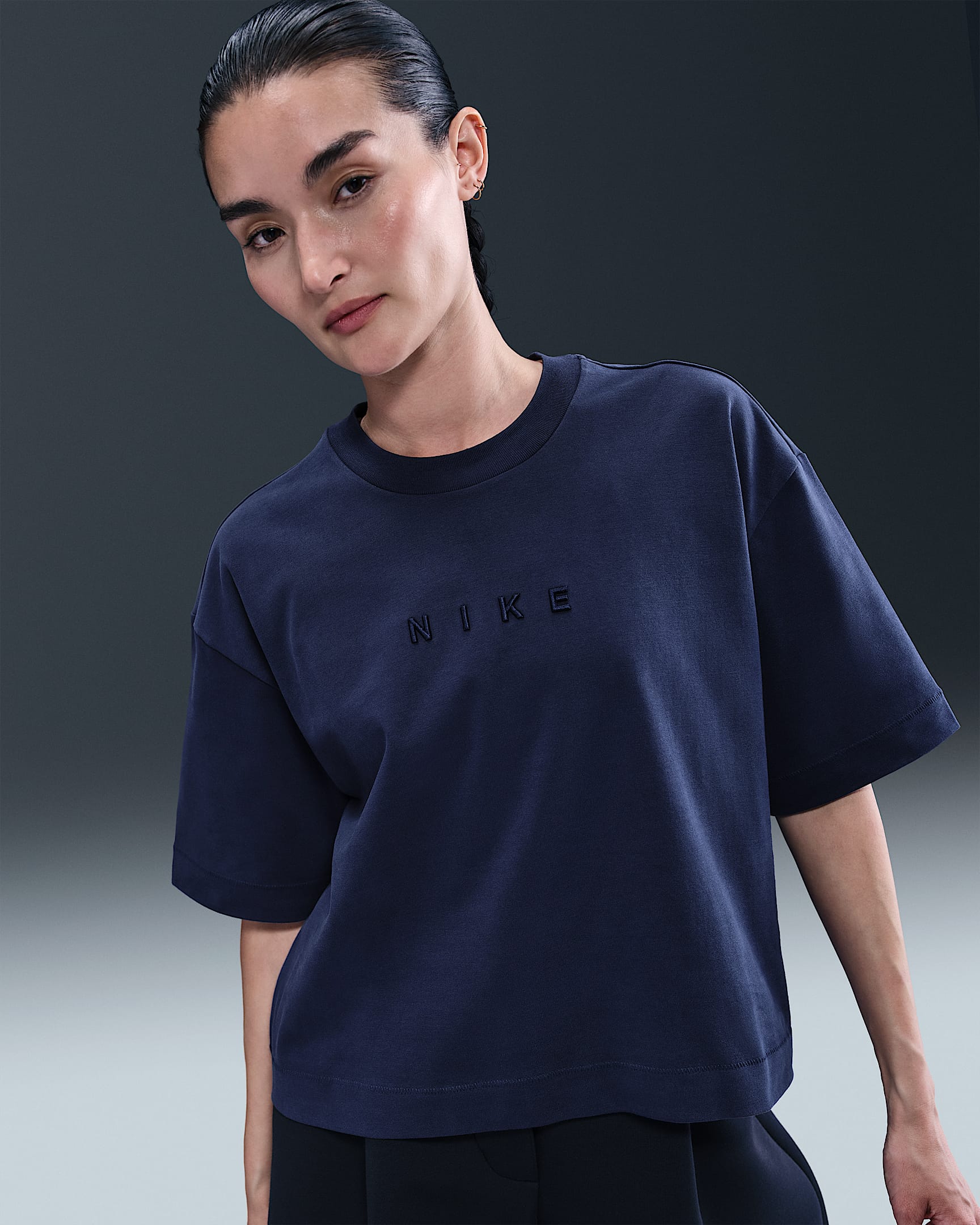 Nike Sportswear Women's Boxy Short-Sleeve T-Shirt - Midnight Navy