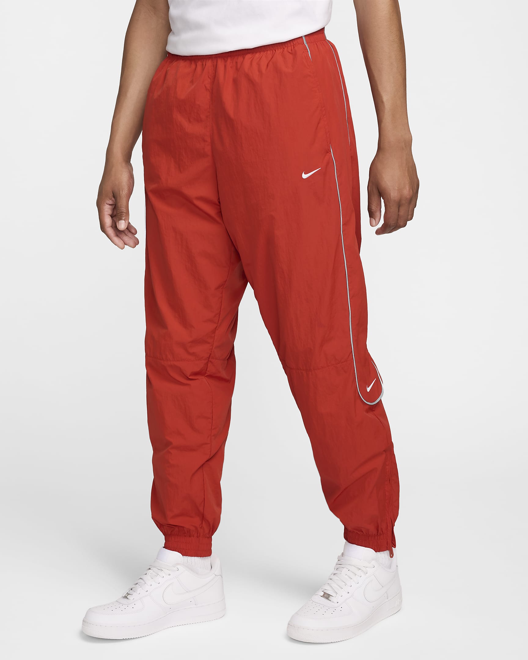 Pants de entrenamiento para hombre Nike Solo Swoosh - Rojo dragón/Blanco