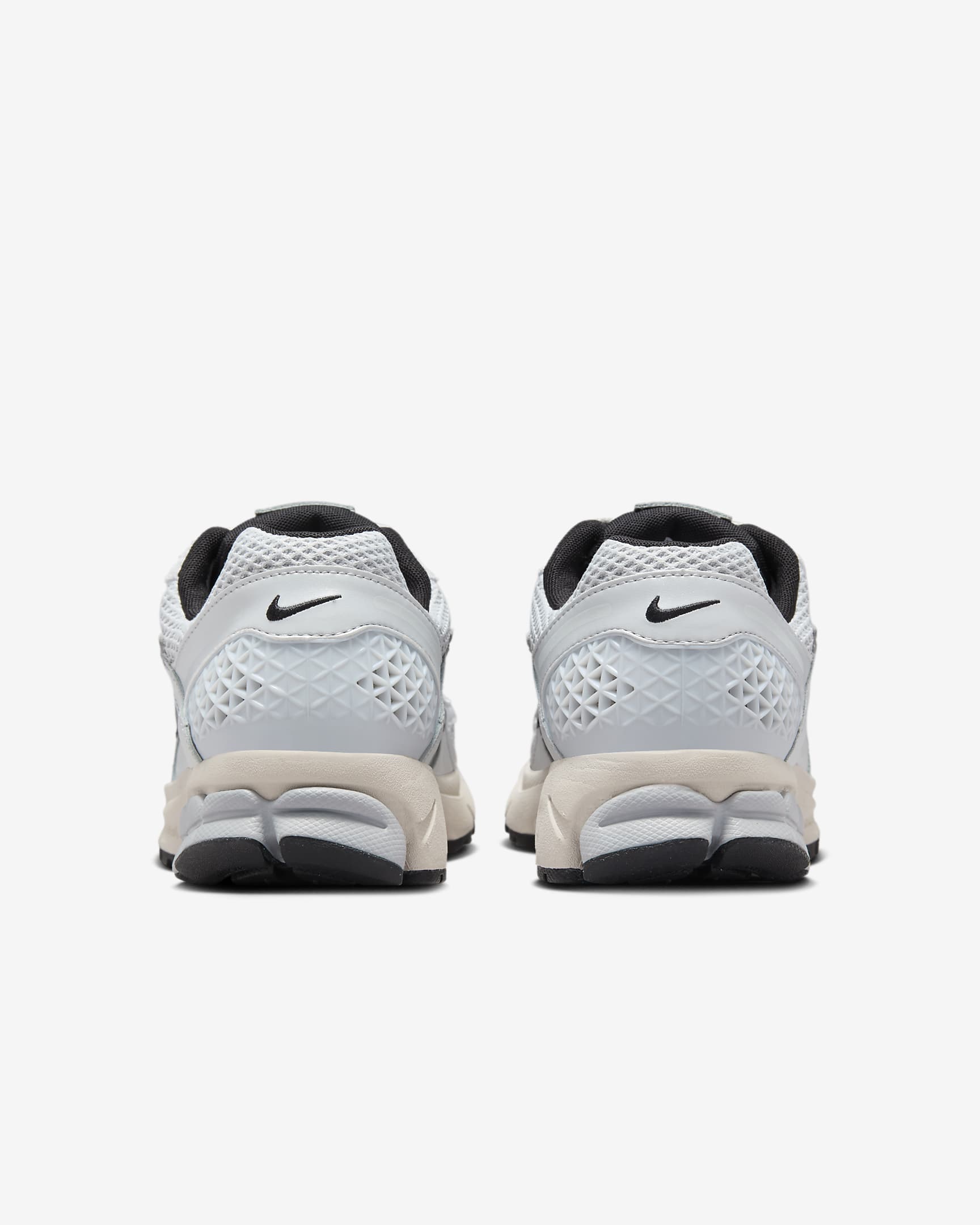 รองเท้าผู้หญิง Nike Zoom Vomero 5 - Pure Platinum/Light Orewood Brown/Wolf Grey/Chrome