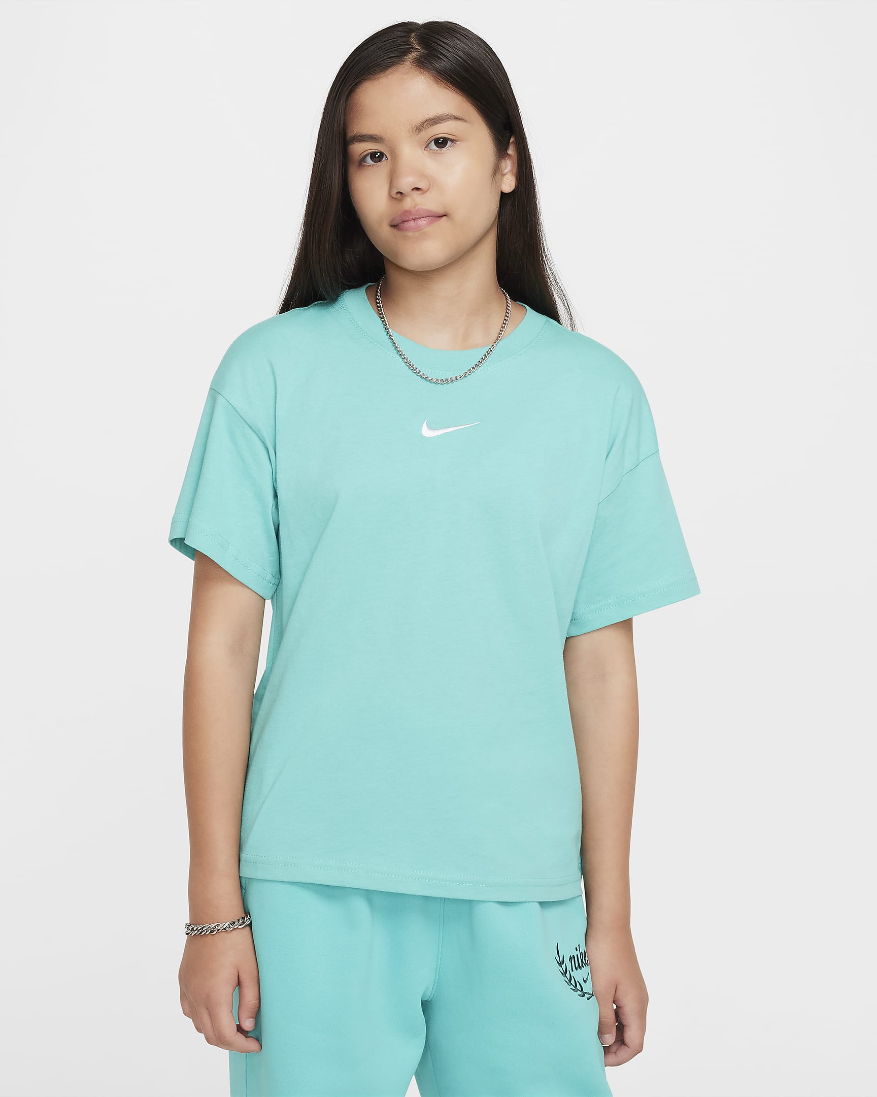 Playera para niña talla grande Nike Sportswear Essential - Escarcha verde