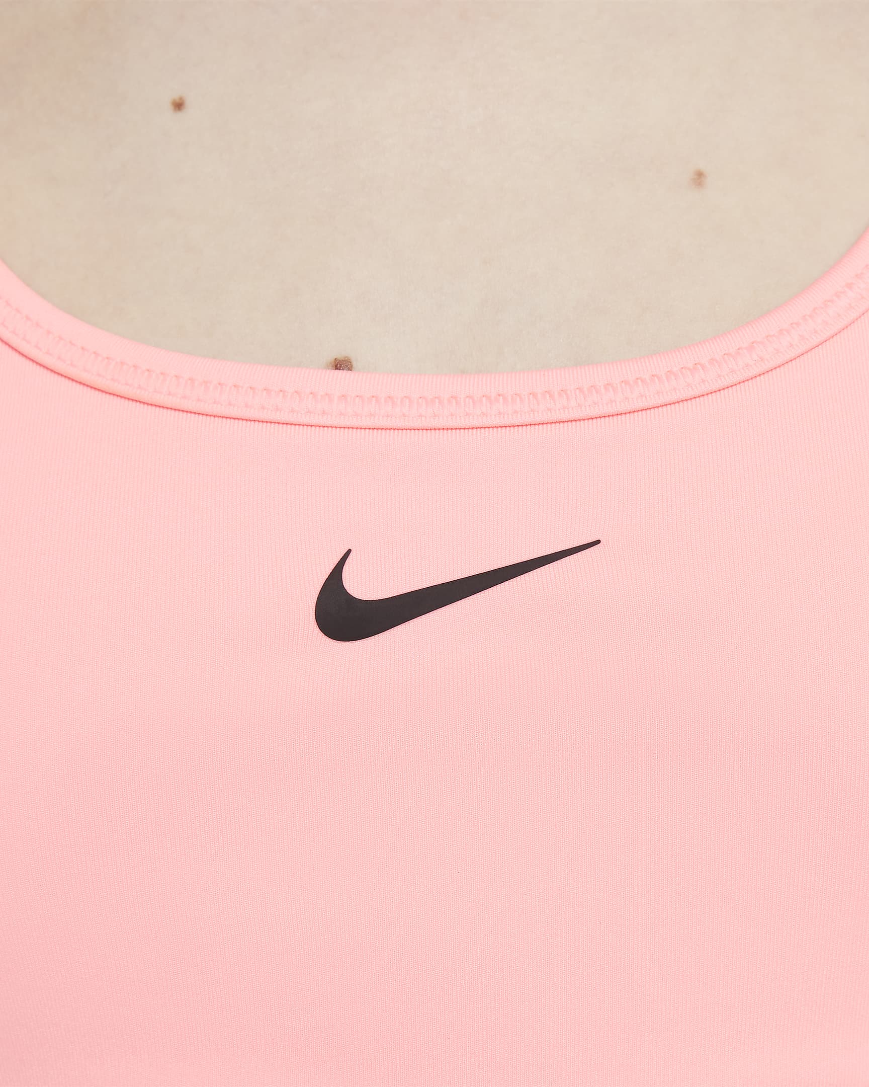 Sportovní podprsenka Nike Swoosh pro větší děti (dívky) - Sunset Pulse/Černá