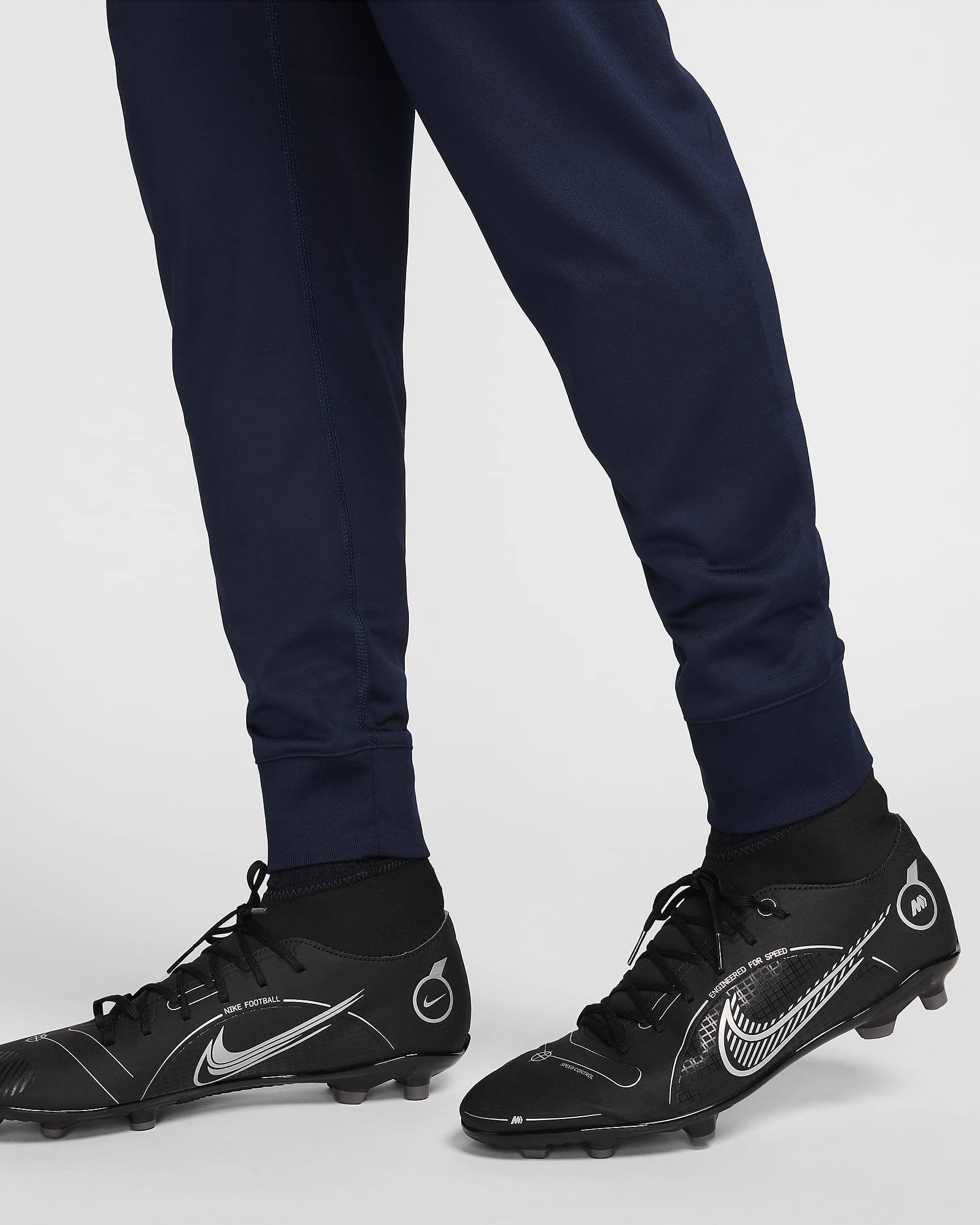 Survêtement de foot en maille à capuche Nike Dri-FIT Chelsea FC Strike pour homme - Obsidian/Light Photo Blue/Guava Ice