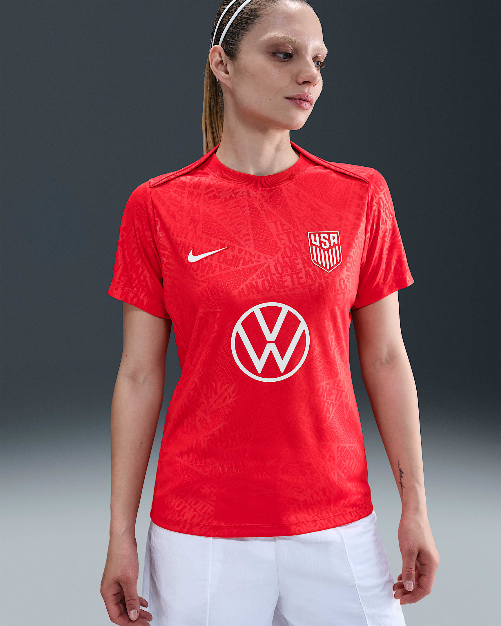 USMNT Academy Pro Women's Nike Dri-FIT Soccer Pre-Match Short-Sleeve Top - Challenge Red/Challenge Red/White