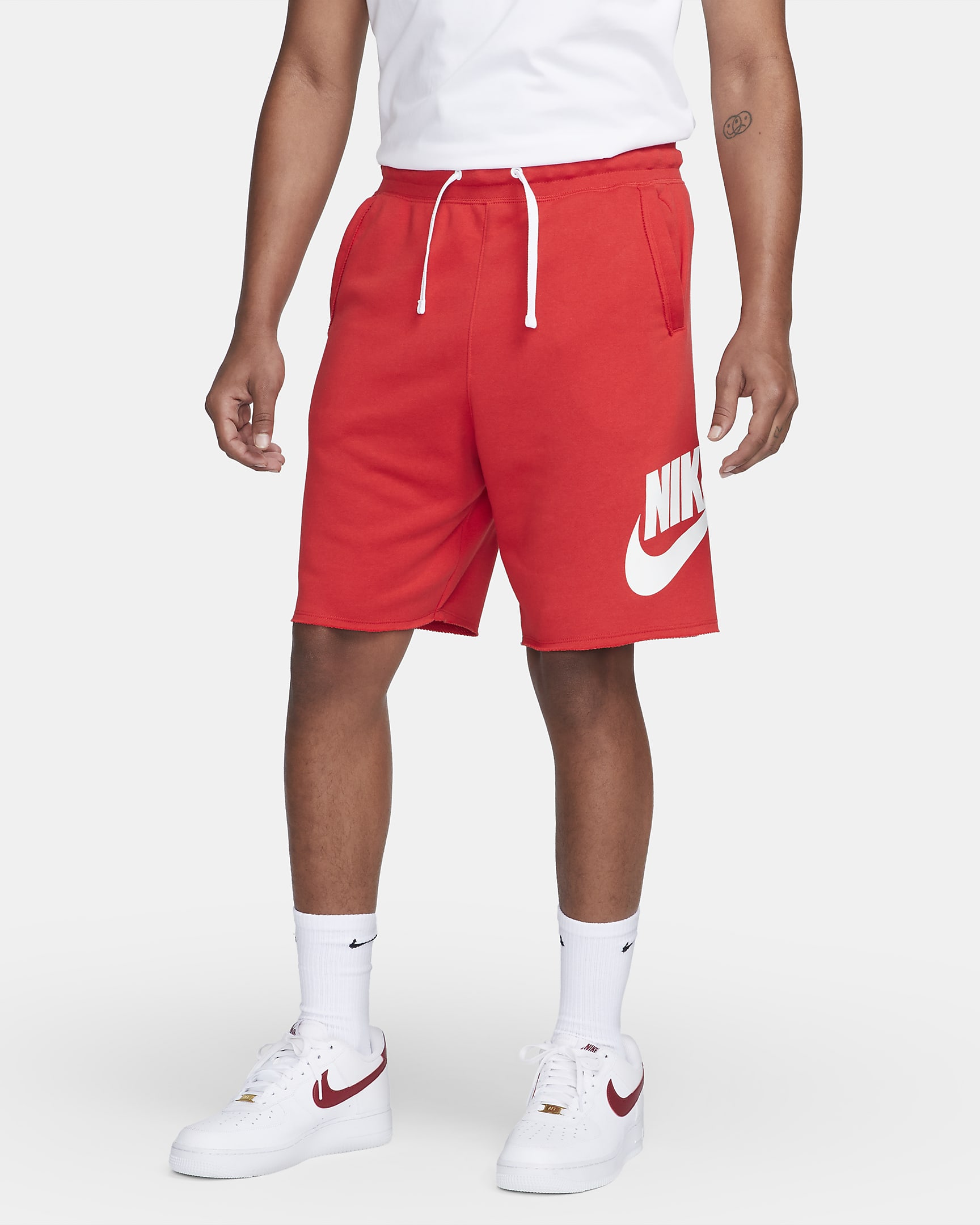 Nike Club Alumni Men's French Terry Shorts - University Red/White/White