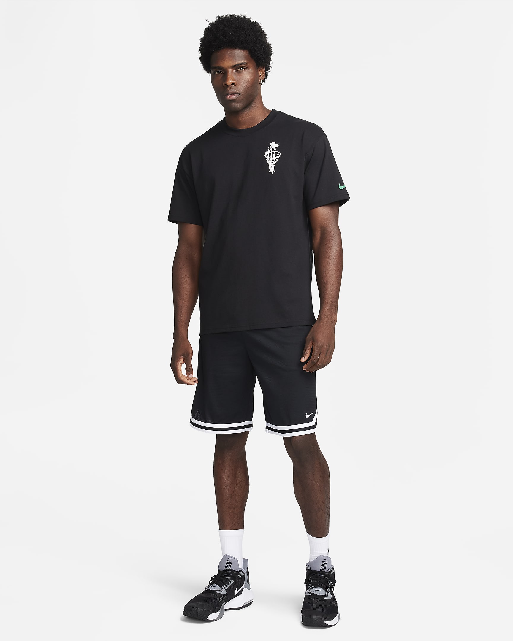 Nike Men's Max90 Basketball T-Shirt. Nike UK