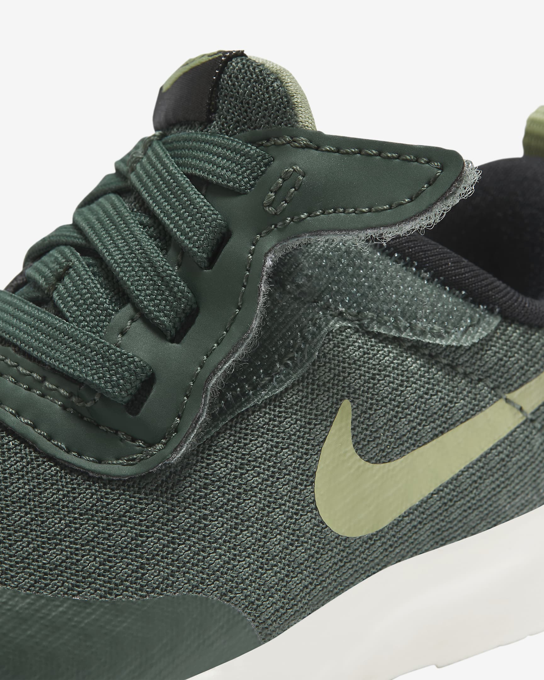 Nike Tanjun EasyOn 嬰幼兒鞋款 - Vintage Green/Team Best Grey/Sail/Oil Green