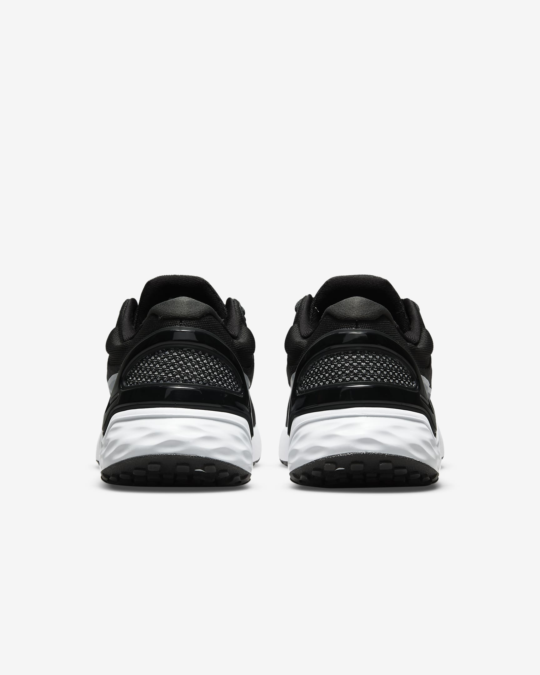 nike runners female
