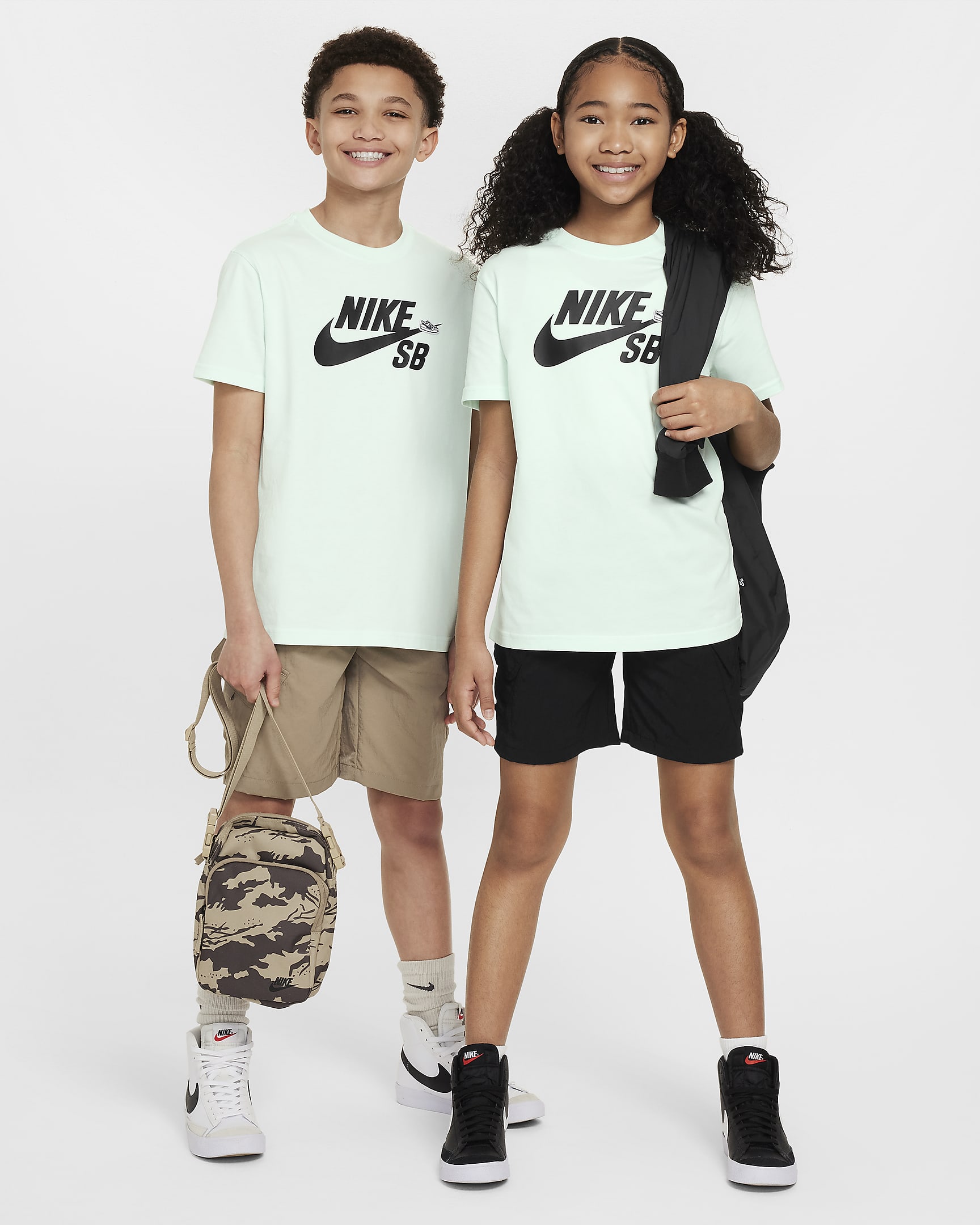 Nike SB Older Kids' T-Shirt. Nike ID