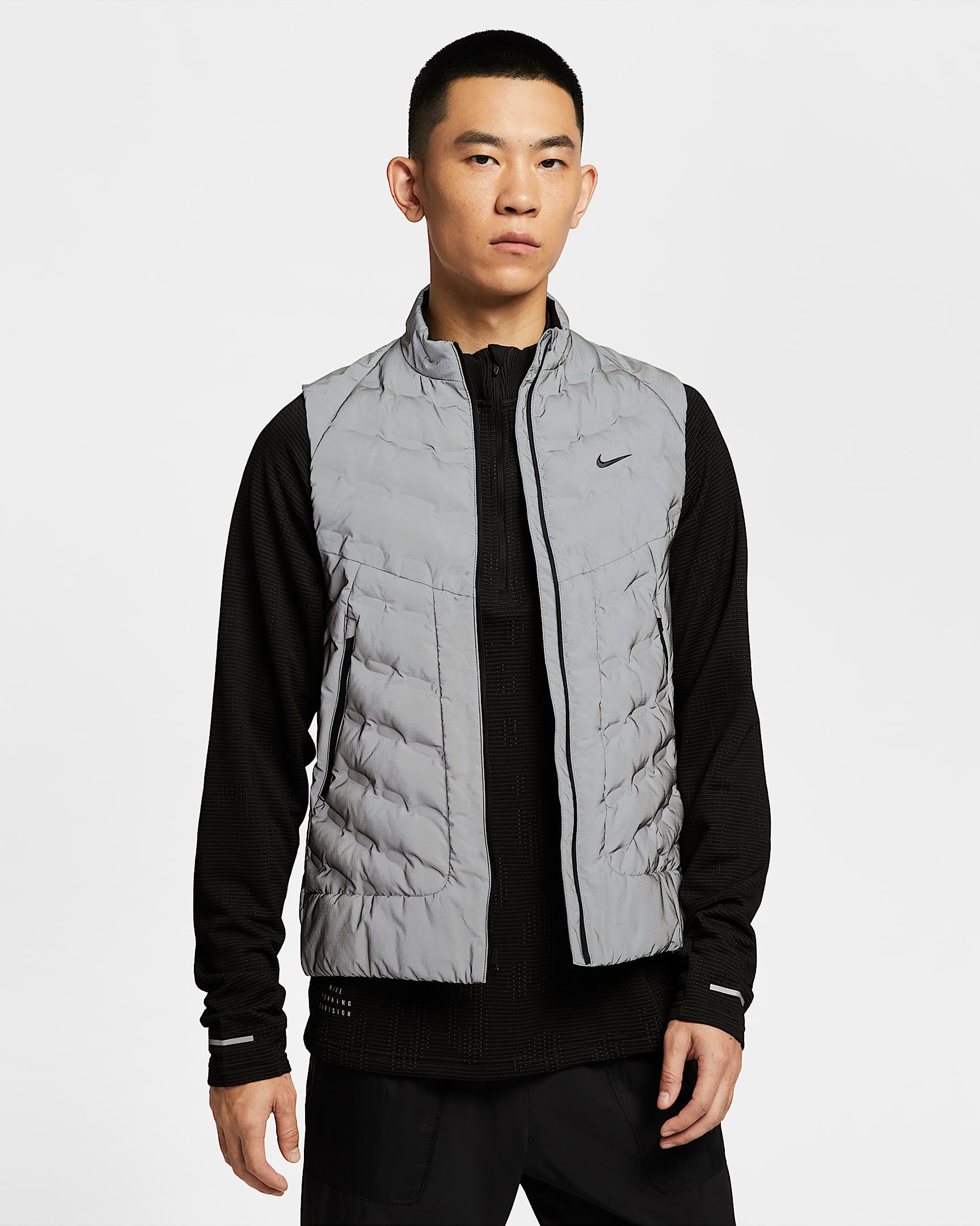 Nike Men's Therma-FIT ADV Reflective Design Running Gilet - Reflect Silver