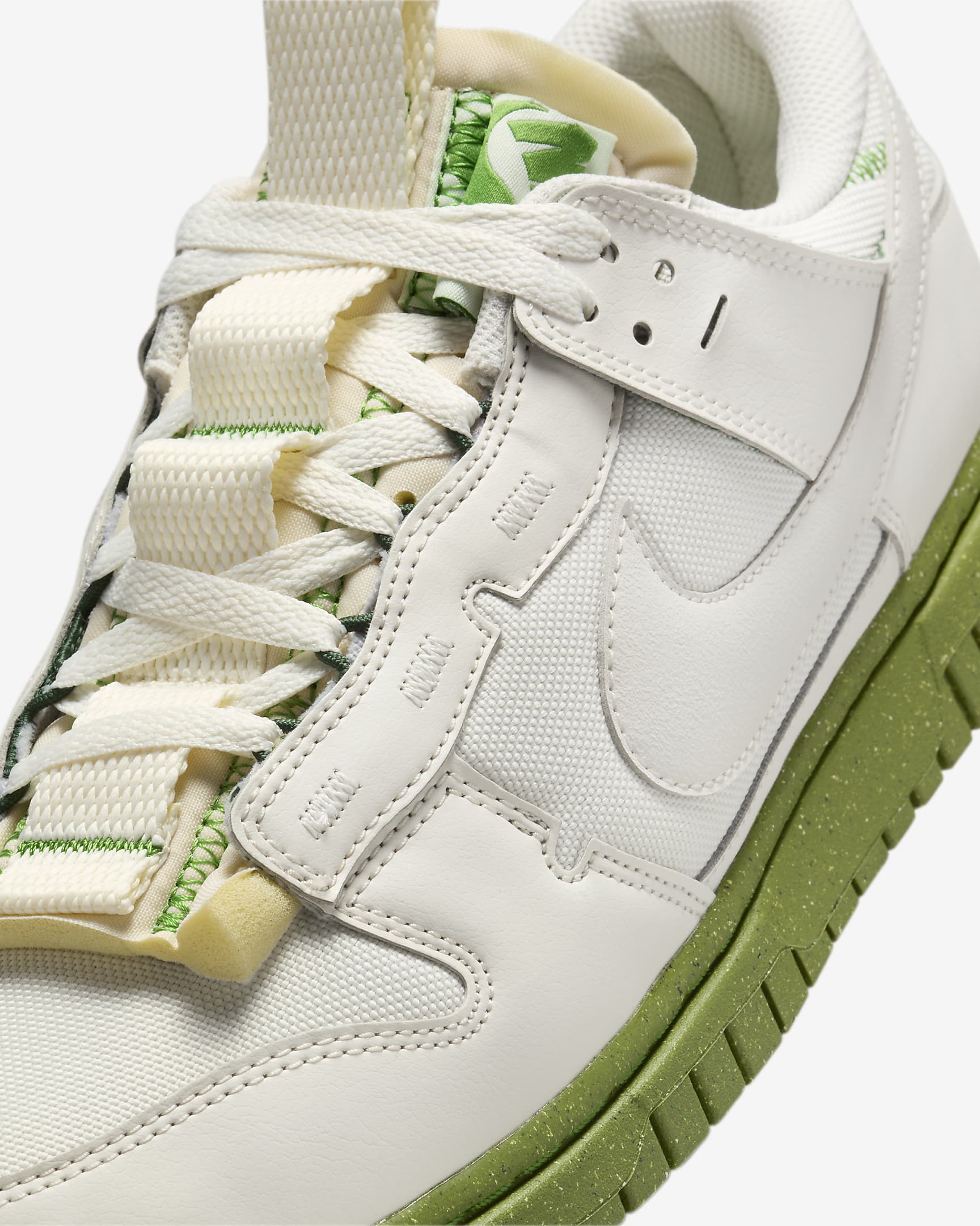 Nike Air Dunk Low Jumbo Men's Shoes - Phantom/Chlorophyll/Earth/Phantom