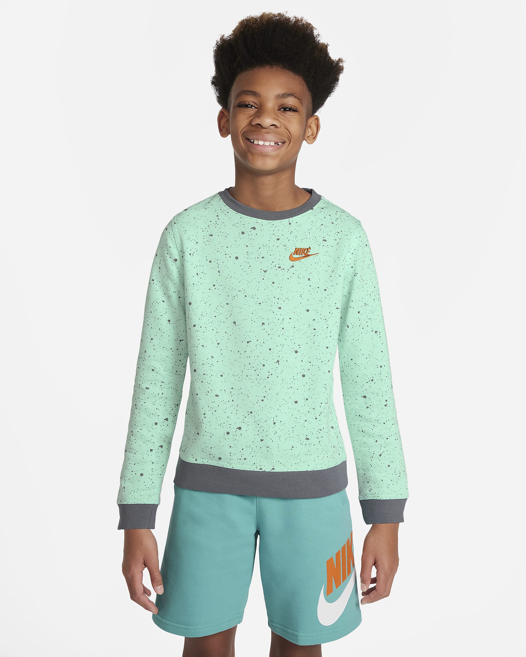 Nike Sportswear Older Kids' (Boys') Seasonal Printed Top - Mint Foam/Smoke Grey/Light Curry