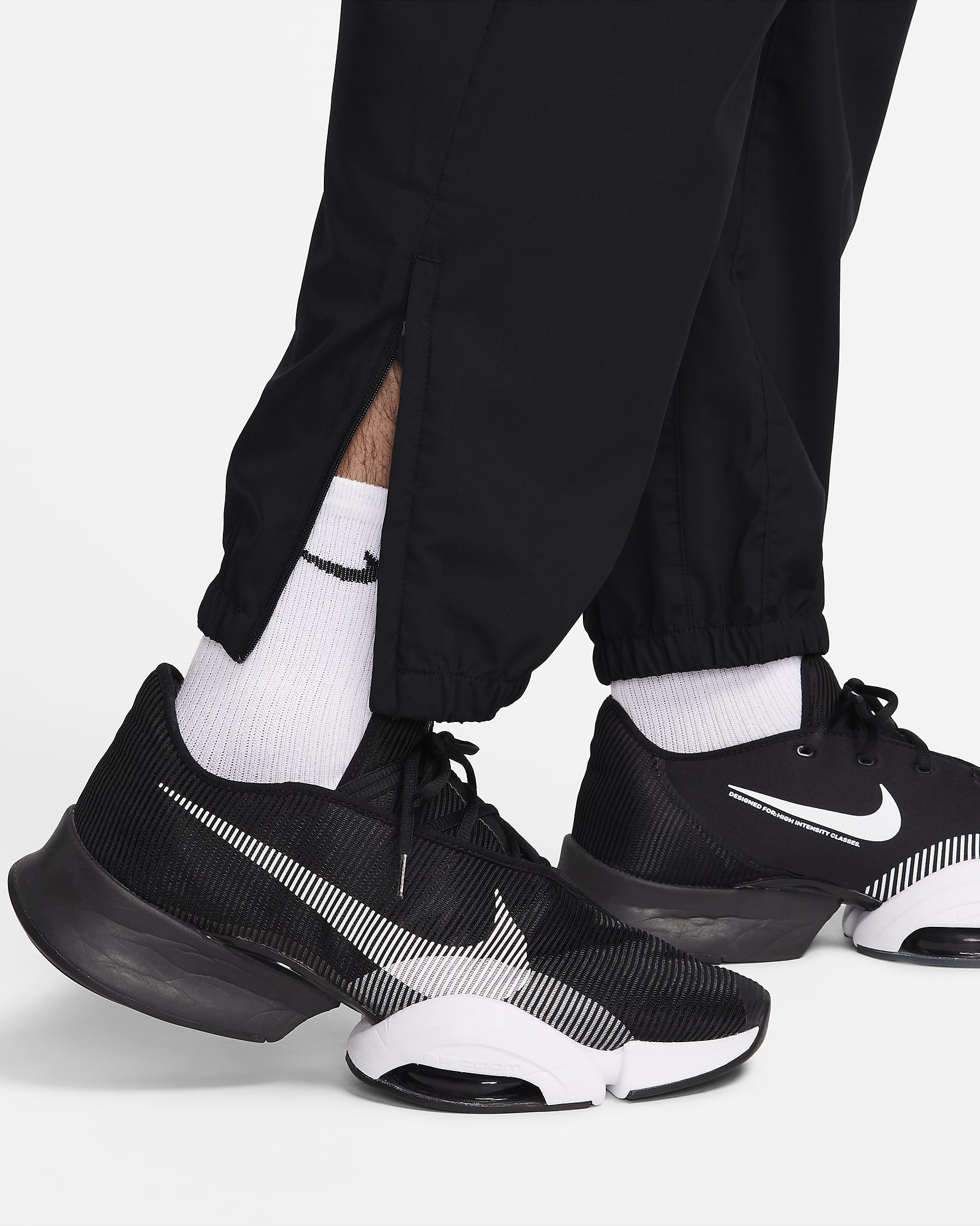 Nike Form Men's Dri-FIT Tapered Versatile Trousers. Nike IE