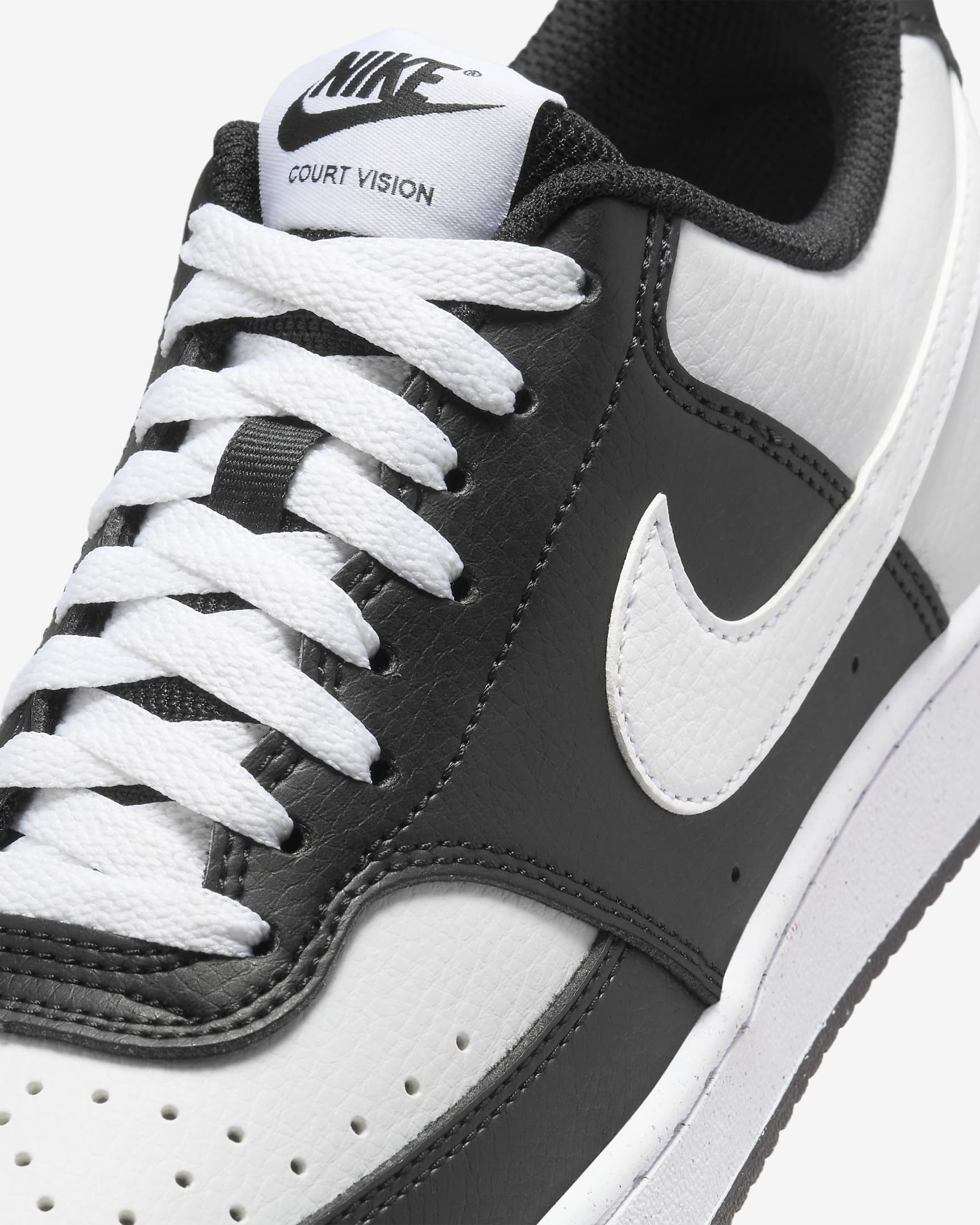 Tenis para mujer Nike Court Vision Low Next Nature - Negro/Blanco