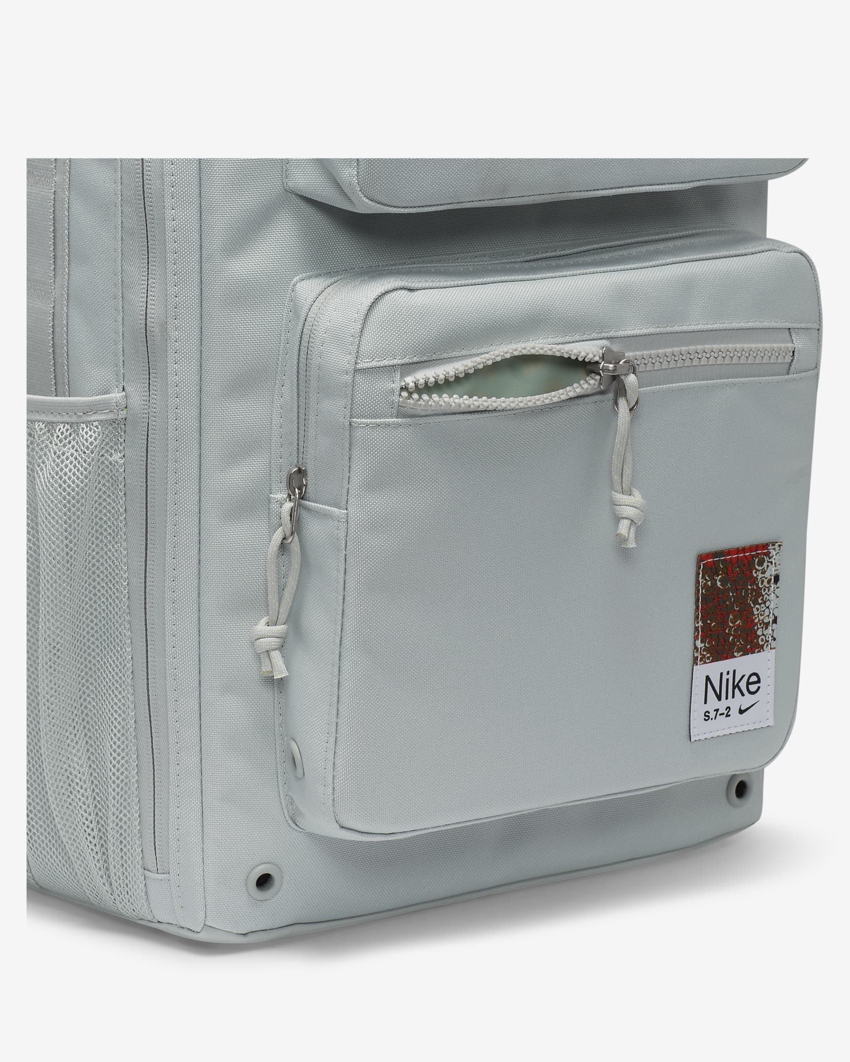 Nike Utility Speed 背包 (27 公升)。Nike TW