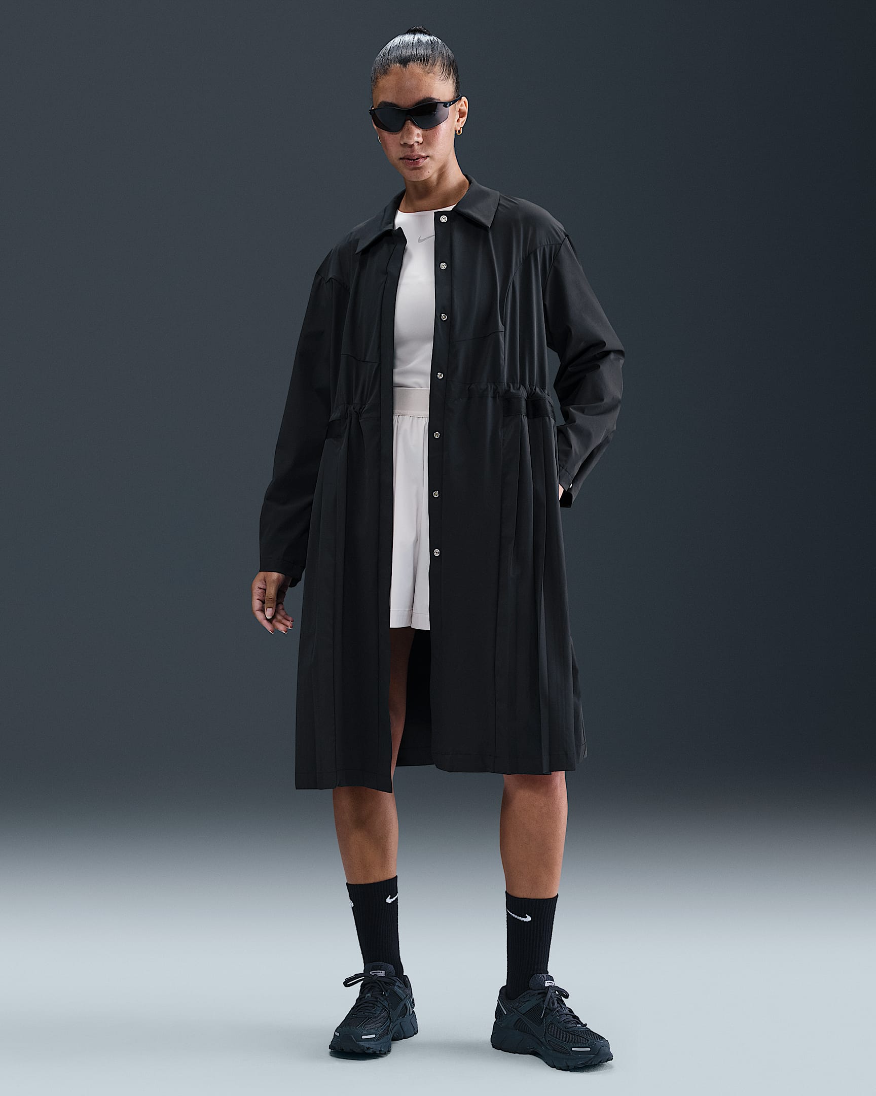 Nike 24.7 PerfectStretch Women's Dri-FIT Oversized Trench Coat - Black/Dark Smoke Grey
