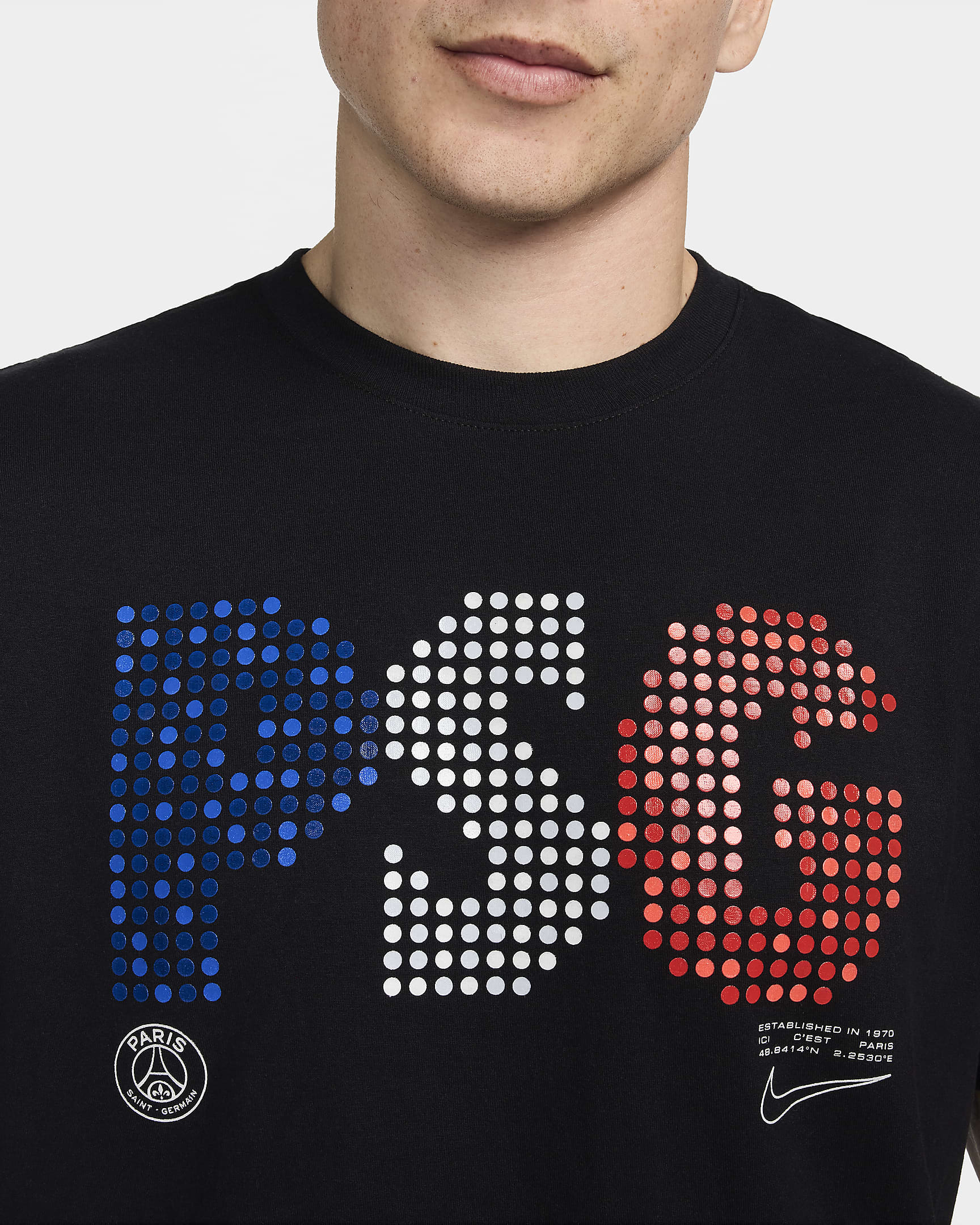 Paris Saint-Germain Men's Nike Soccer T-Shirt - Black