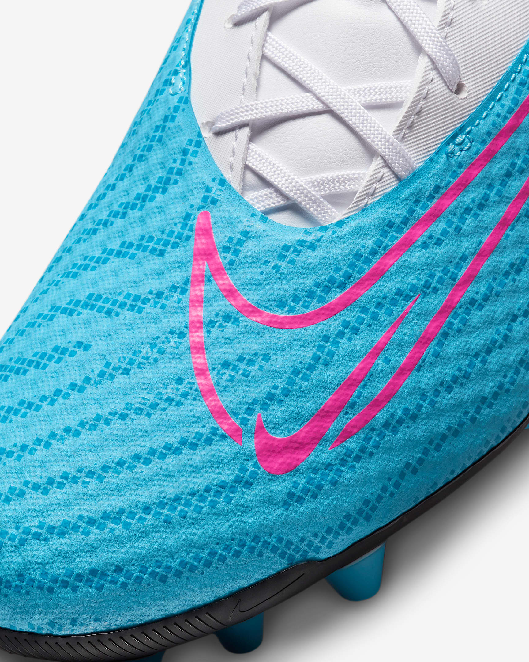 Nike Phantom GX Academy AG ArtificialGrass Football Boot. Nike SK