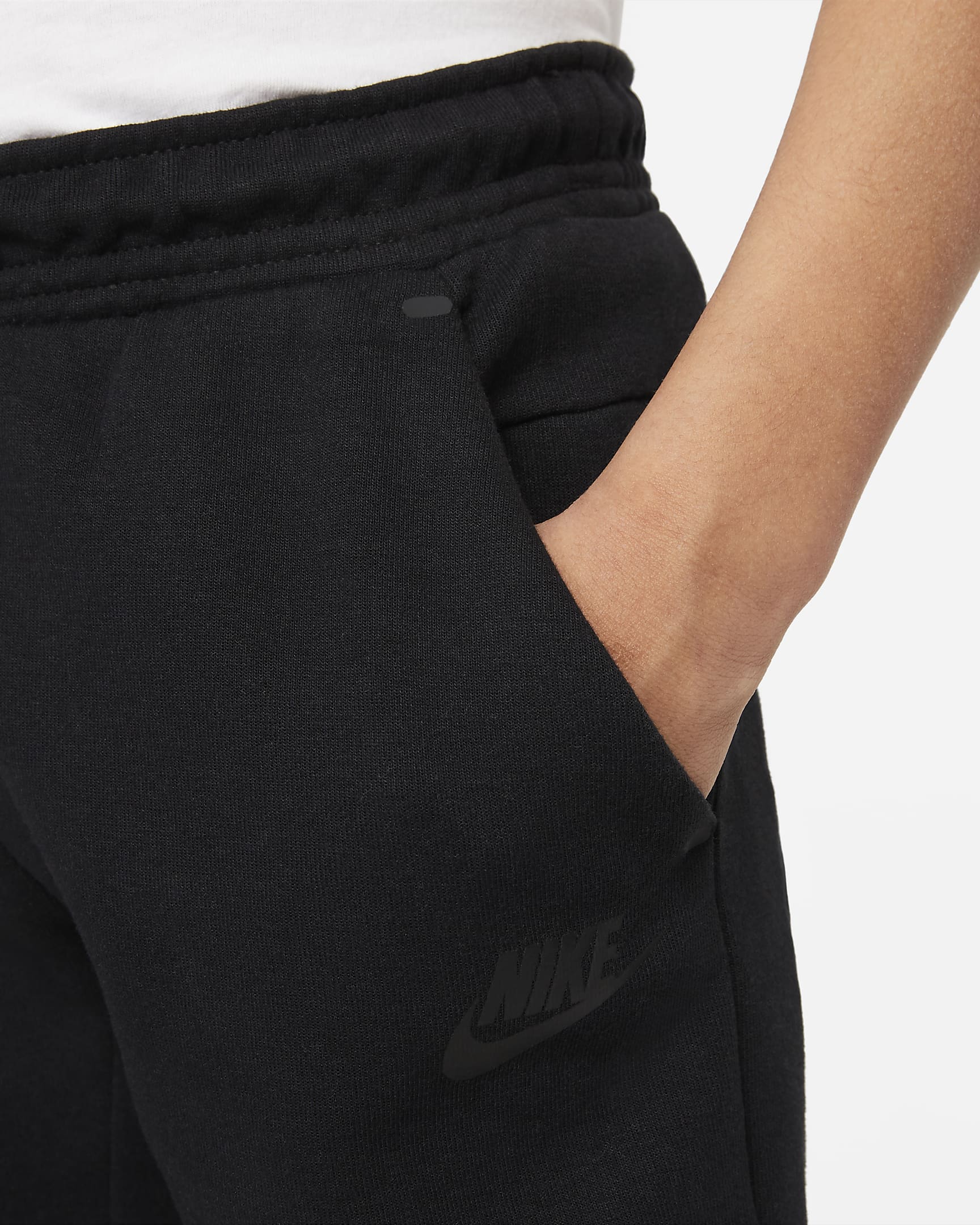 Nike Sportswear Tech Fleece Little Kids' Shorts - Black