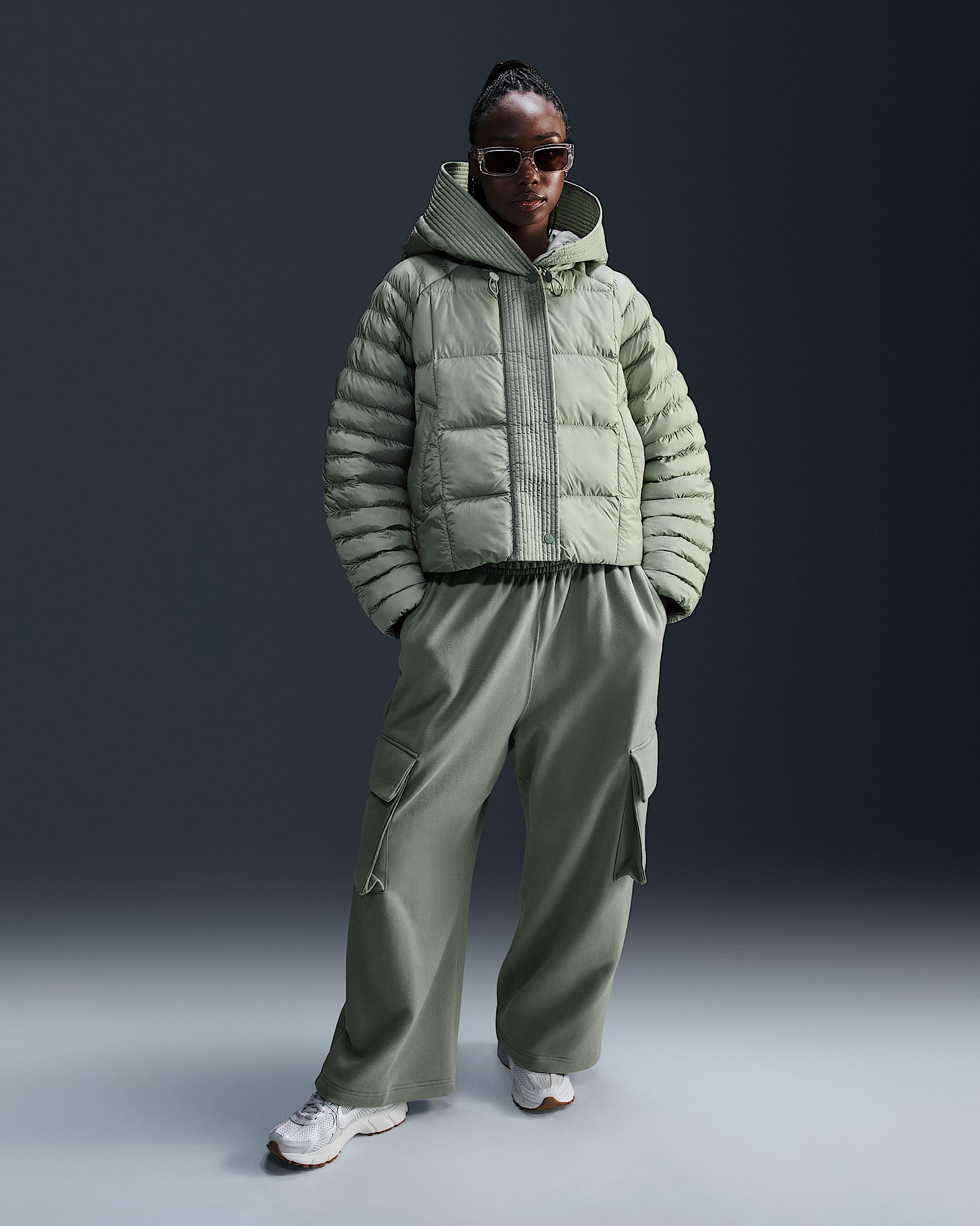 Veste ?� capuche oversize Therma-FIT Nike Sportswear Swoosh Puffer PrimaLoft?� pour femme. Nike FR