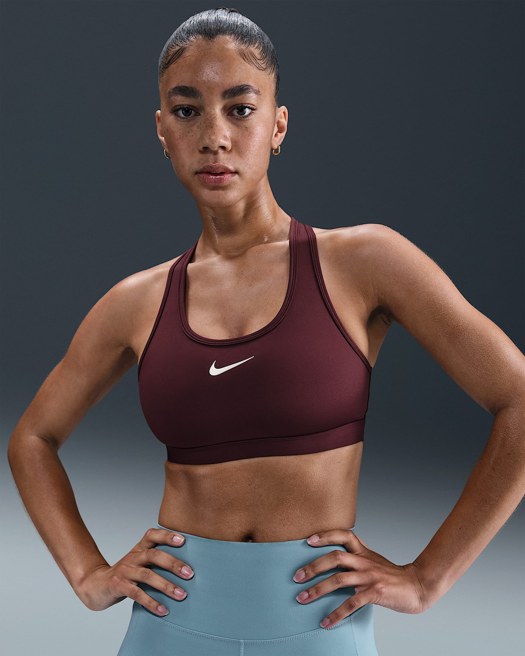 Nike Swoosh Medium Support Women's Padded Sports Bra - Burgundy Crush/White