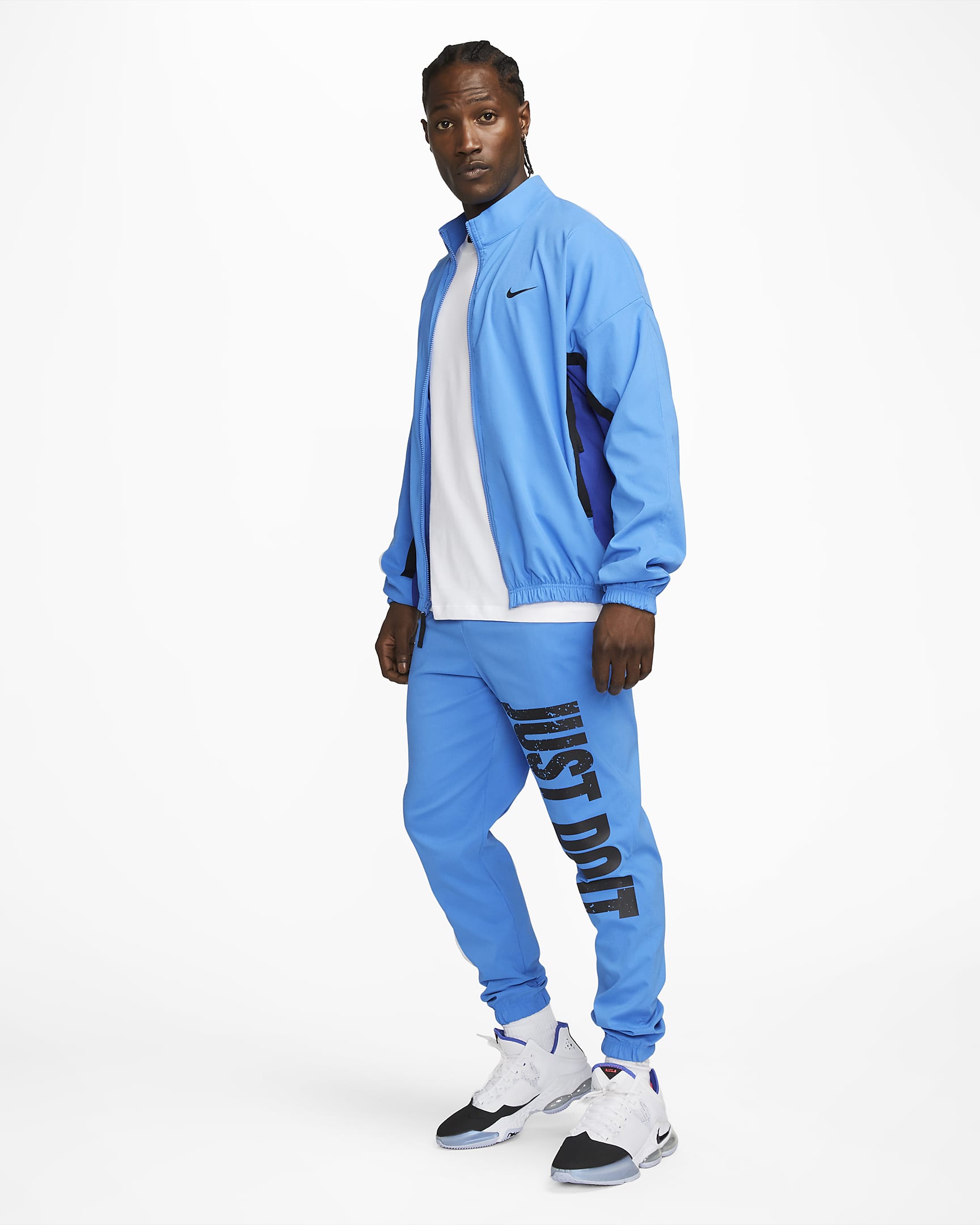 Nike DNA Men's Woven Basketball Jacket. Nike SA