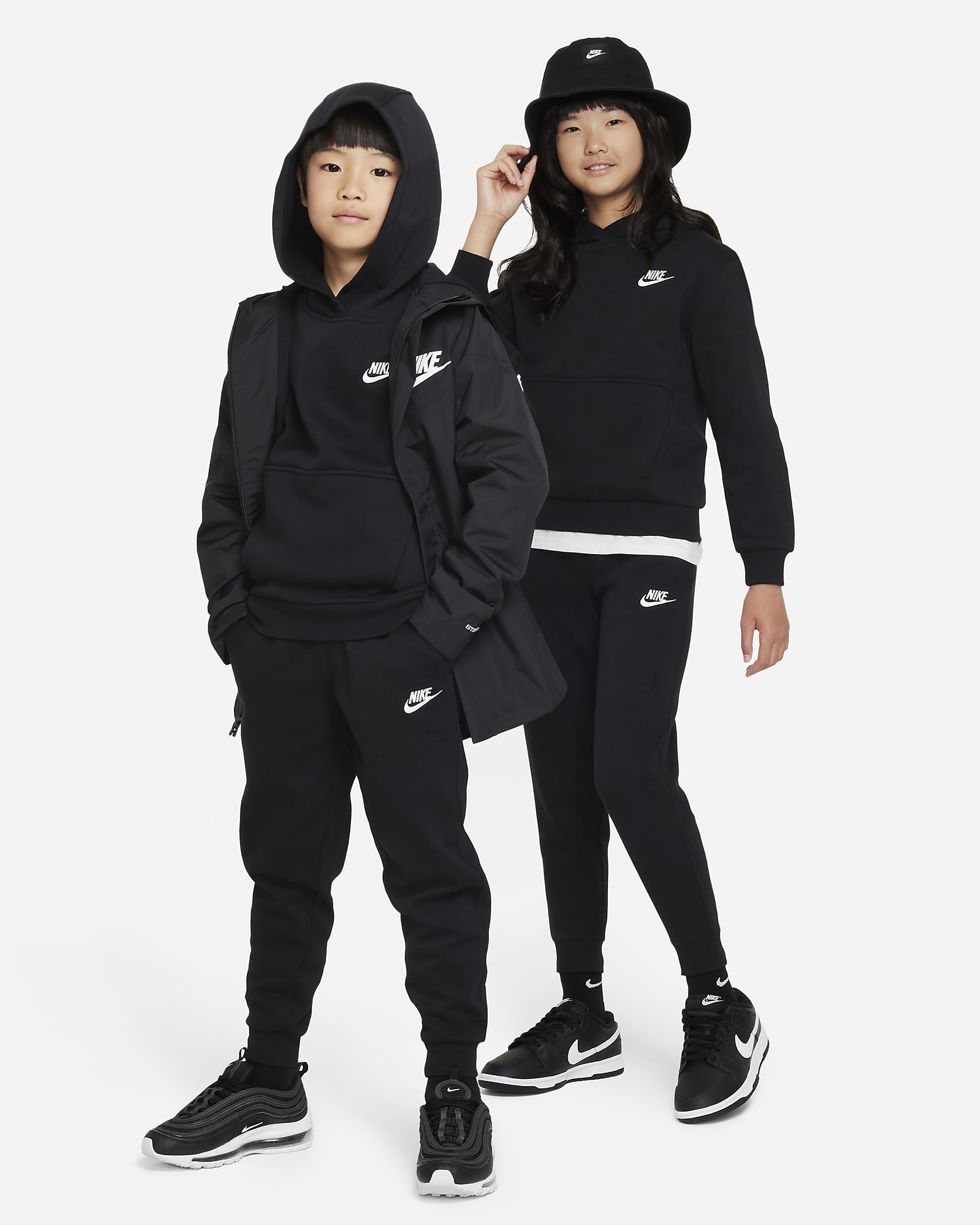 Nike Sportswear Club Fleece joggingbroek voor kids - Zwart/Wit