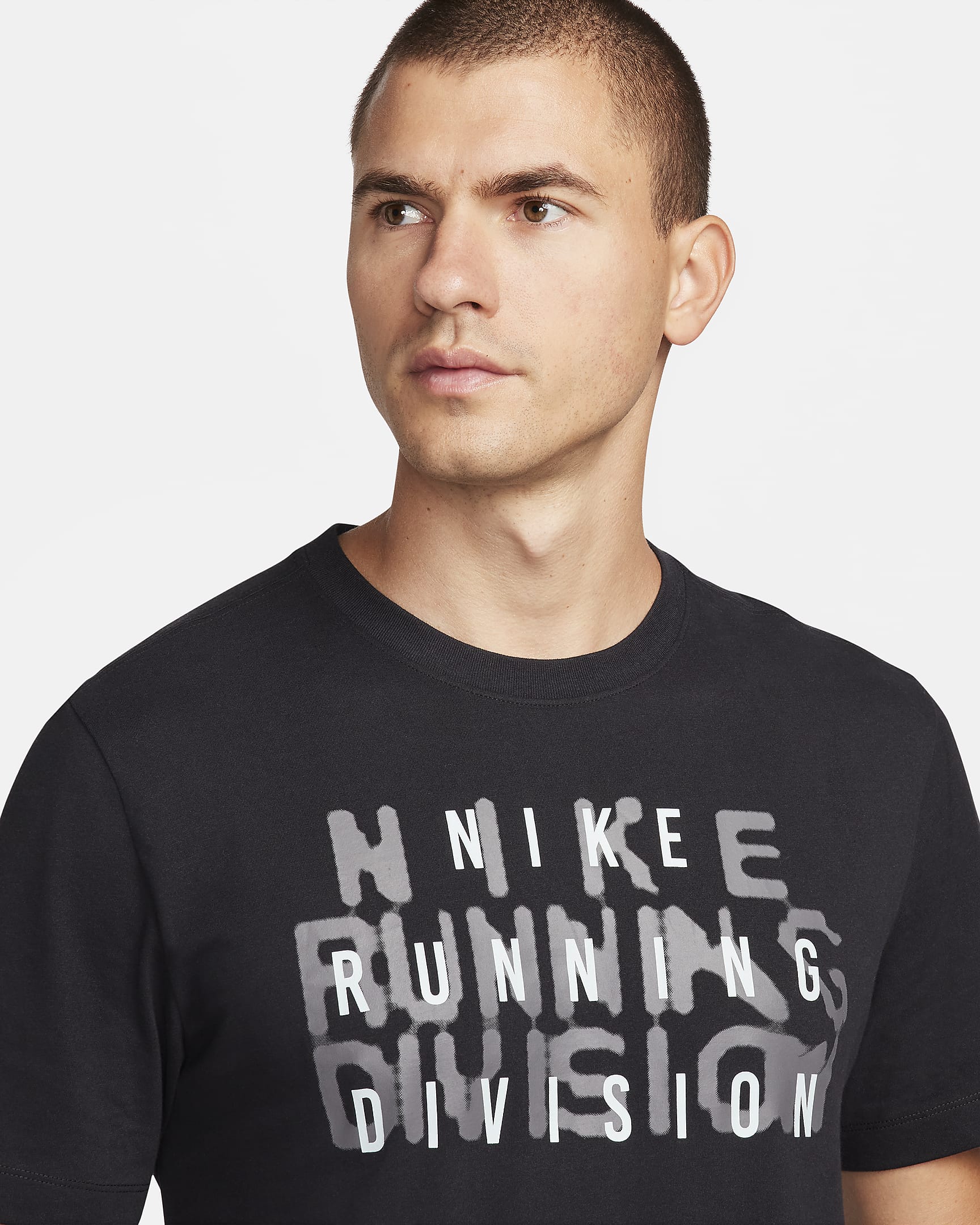 Nike Dri-FIT Running Division Men's T-Shirt. Nike PH