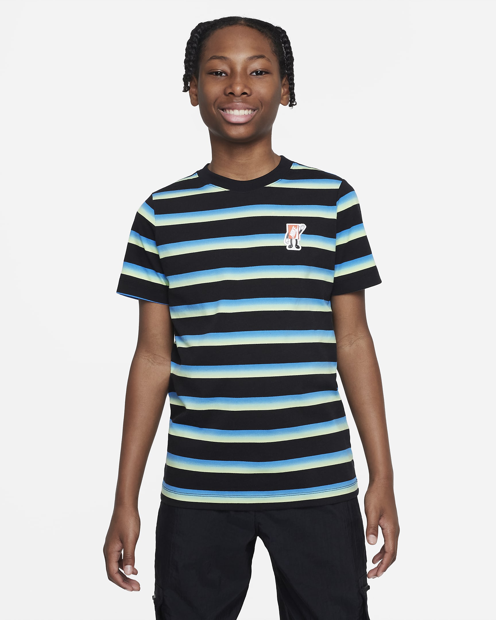 Nike Sportswear 大童 T 恤 - 黑色