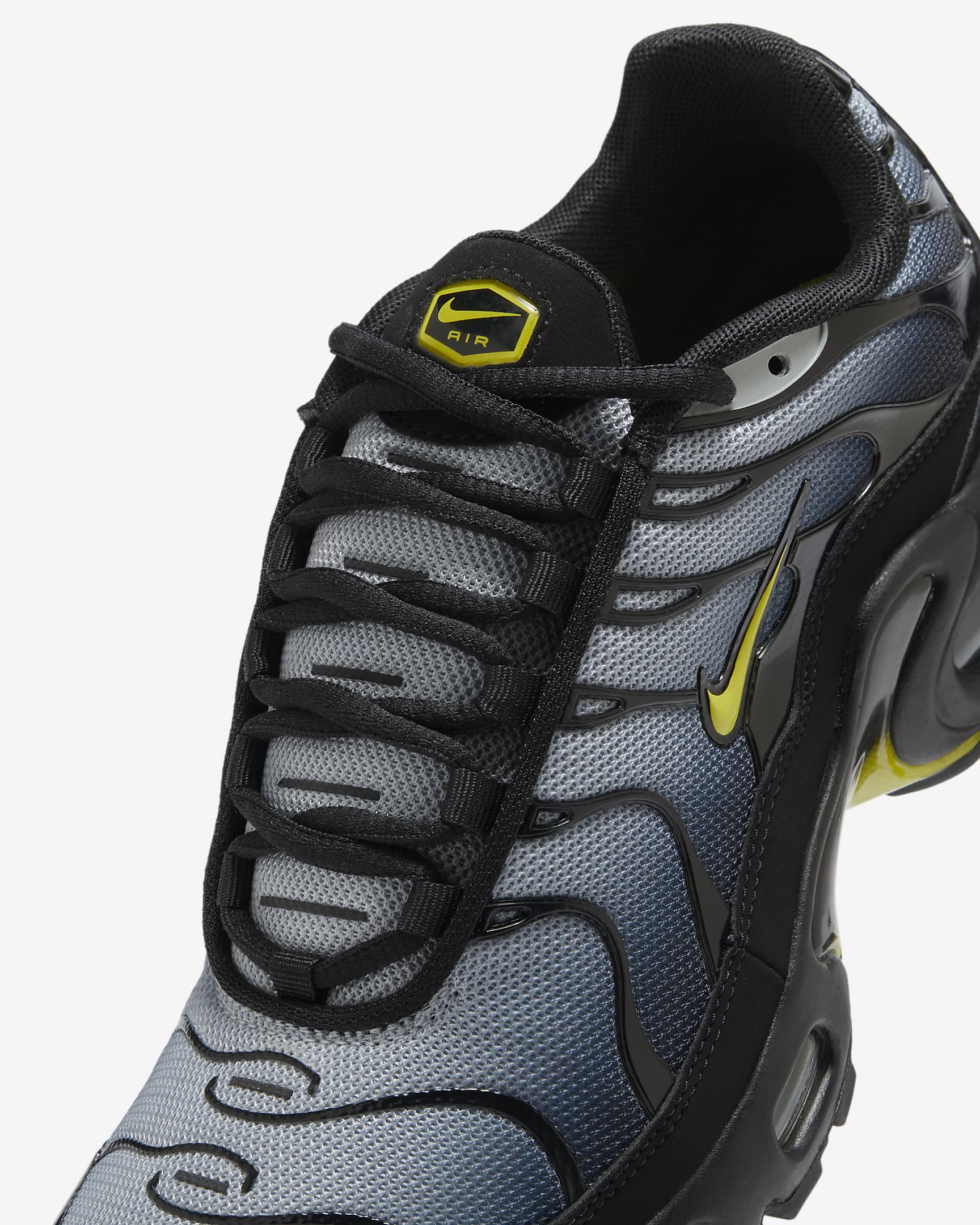 Nike Air Max Plus Older Kids' Shoes - Black/Wolf Grey/Opti Yellow