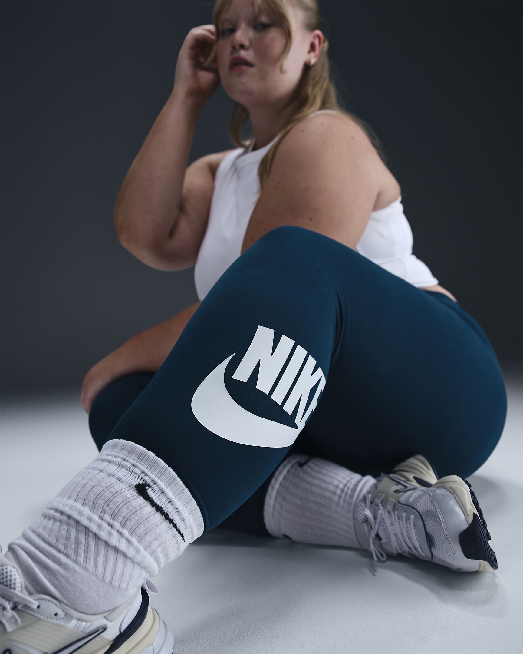 womens plus nike leggings
