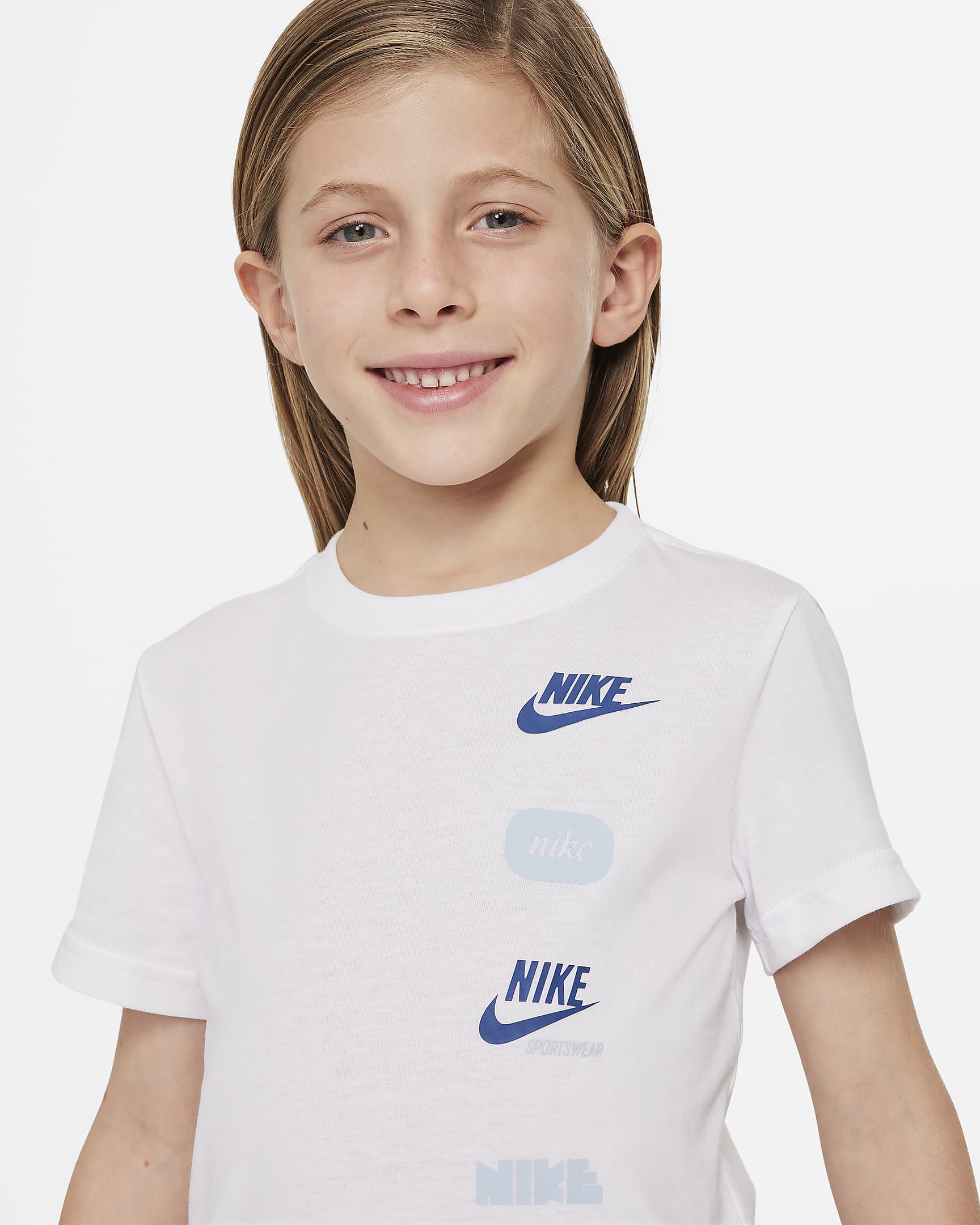 Nike Little Kids' Graphic TShirt.