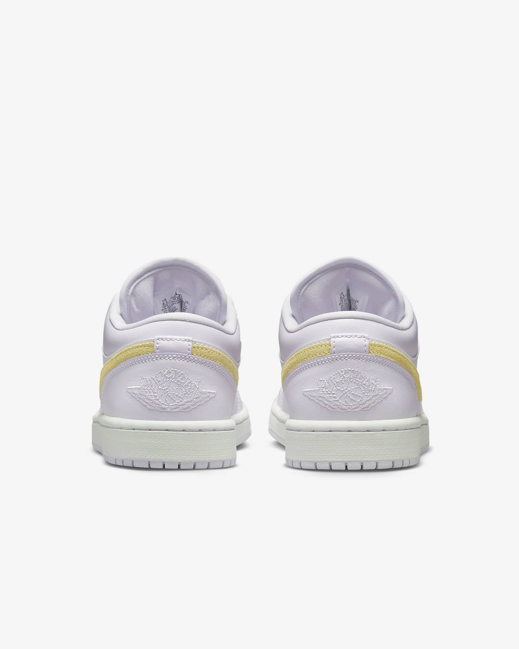 Air Jordan 1 Low Women's Shoes. Nike LU