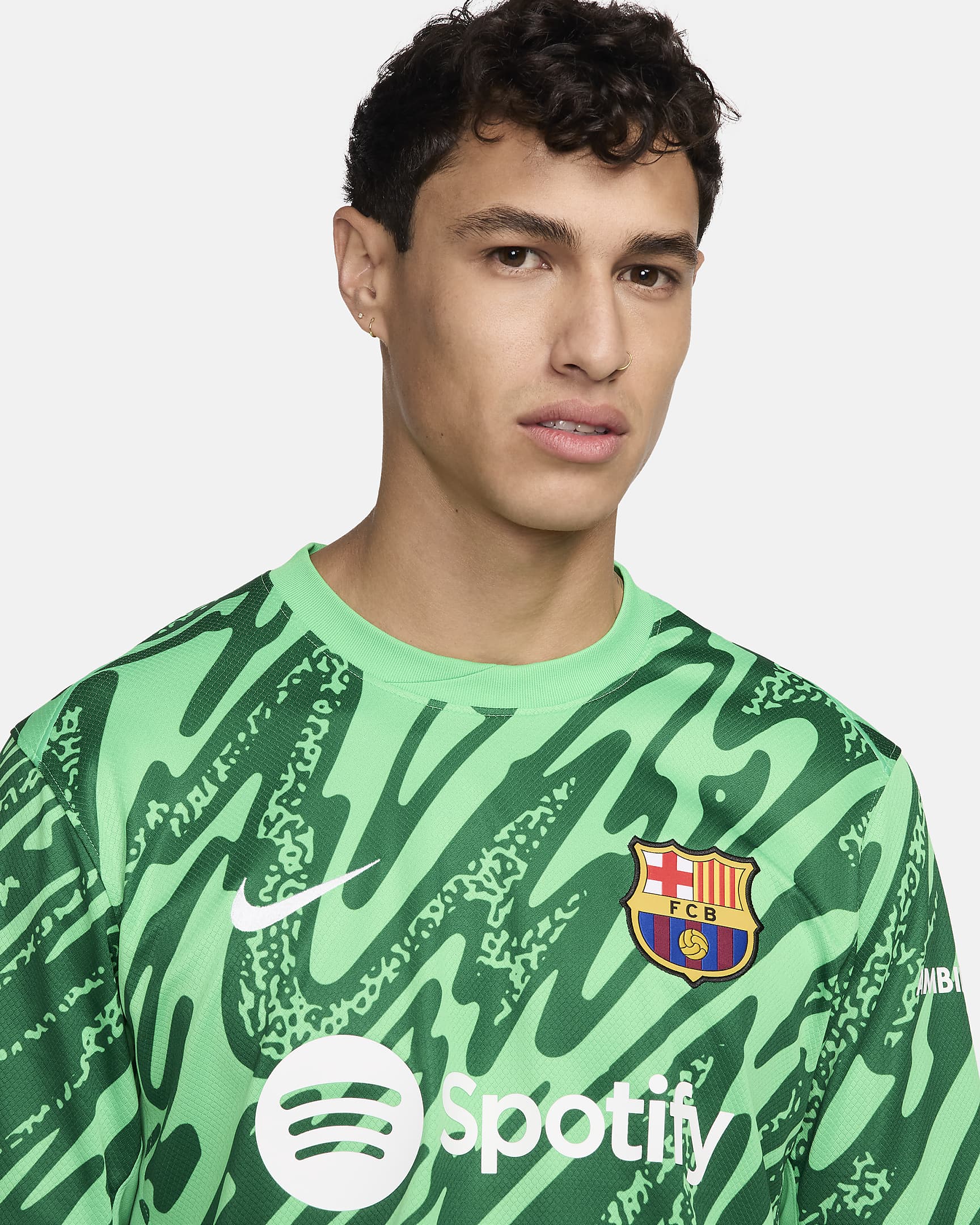 FC Barcelona 2024/25 Stadium Goalkeeper Men's Nike Soccer Replica Long-Sleeve Jersey - Green Spark/Green Spark/Pine Green/White