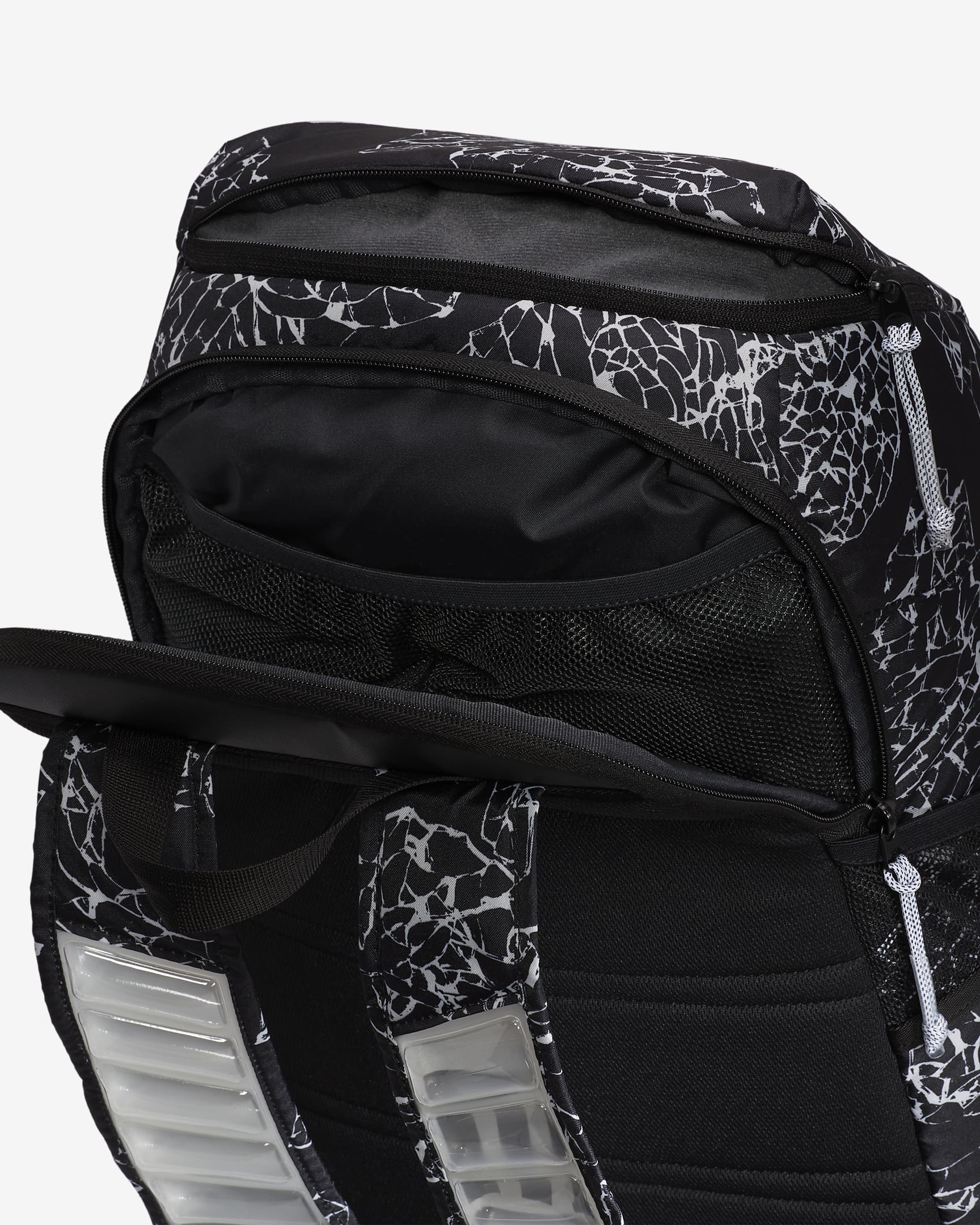 Nike Hoops Elite Backpack (32L). Nike ID