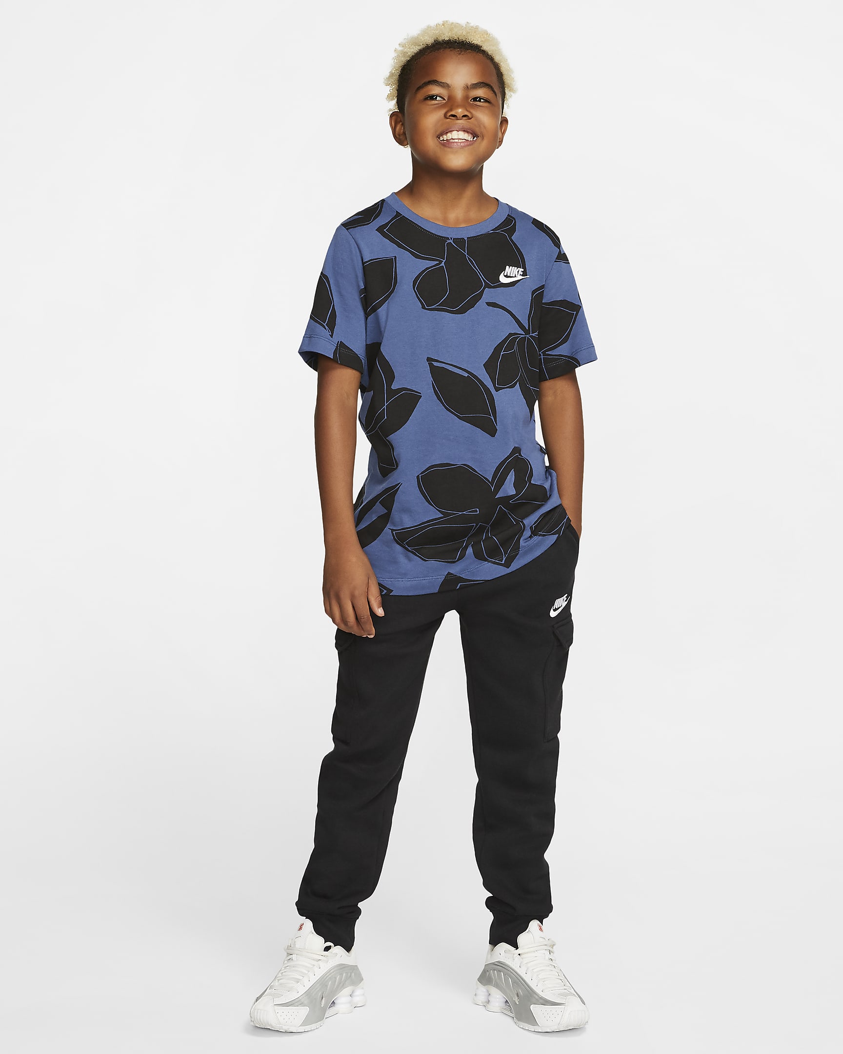 Nike Sportswear Club Older Kids' (Boys') Cargo Trousers. Nike ID