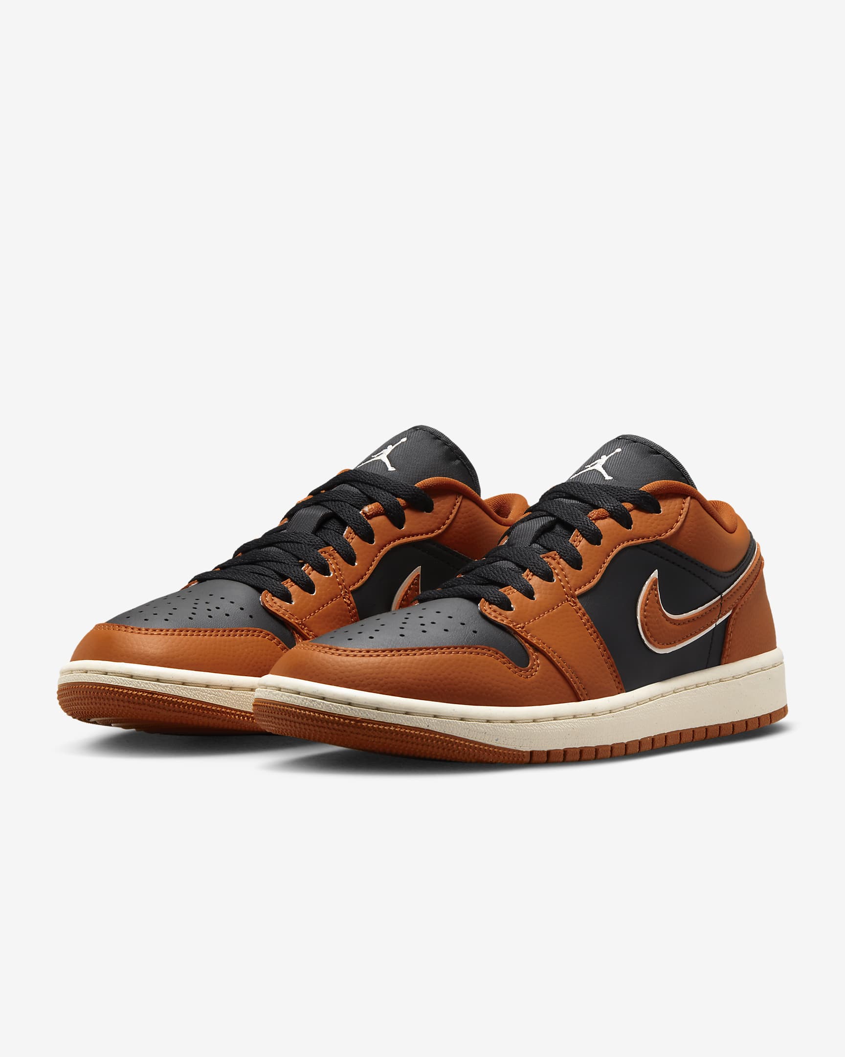 Air Jordan 1 Low SE Women's Shoes. Nike SK