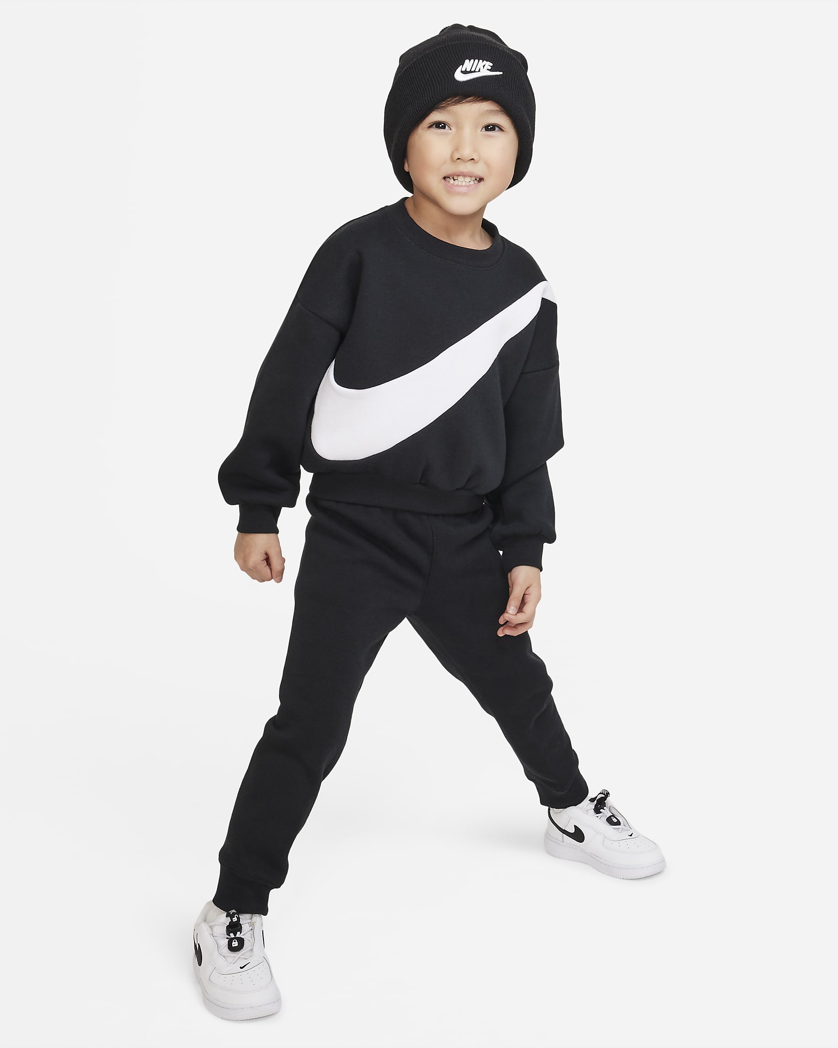 Nike Swoosh Essentials Fleece Set Little Kids' Set. Nike.com