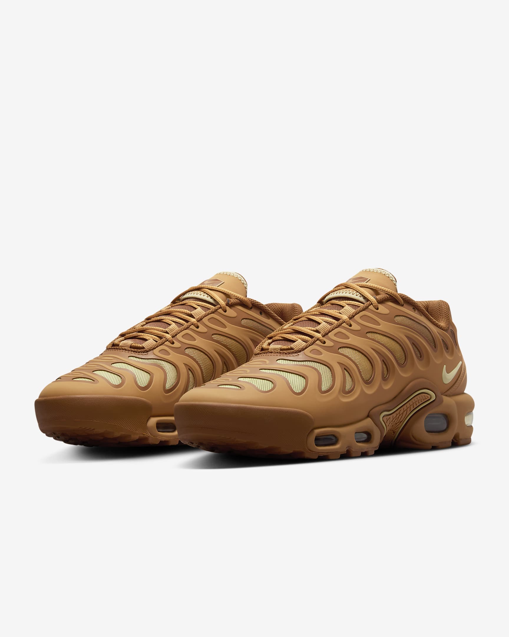 Nike Air Max Plus Drift Women's Shoes - Flax/Light British Tan/Team Gold