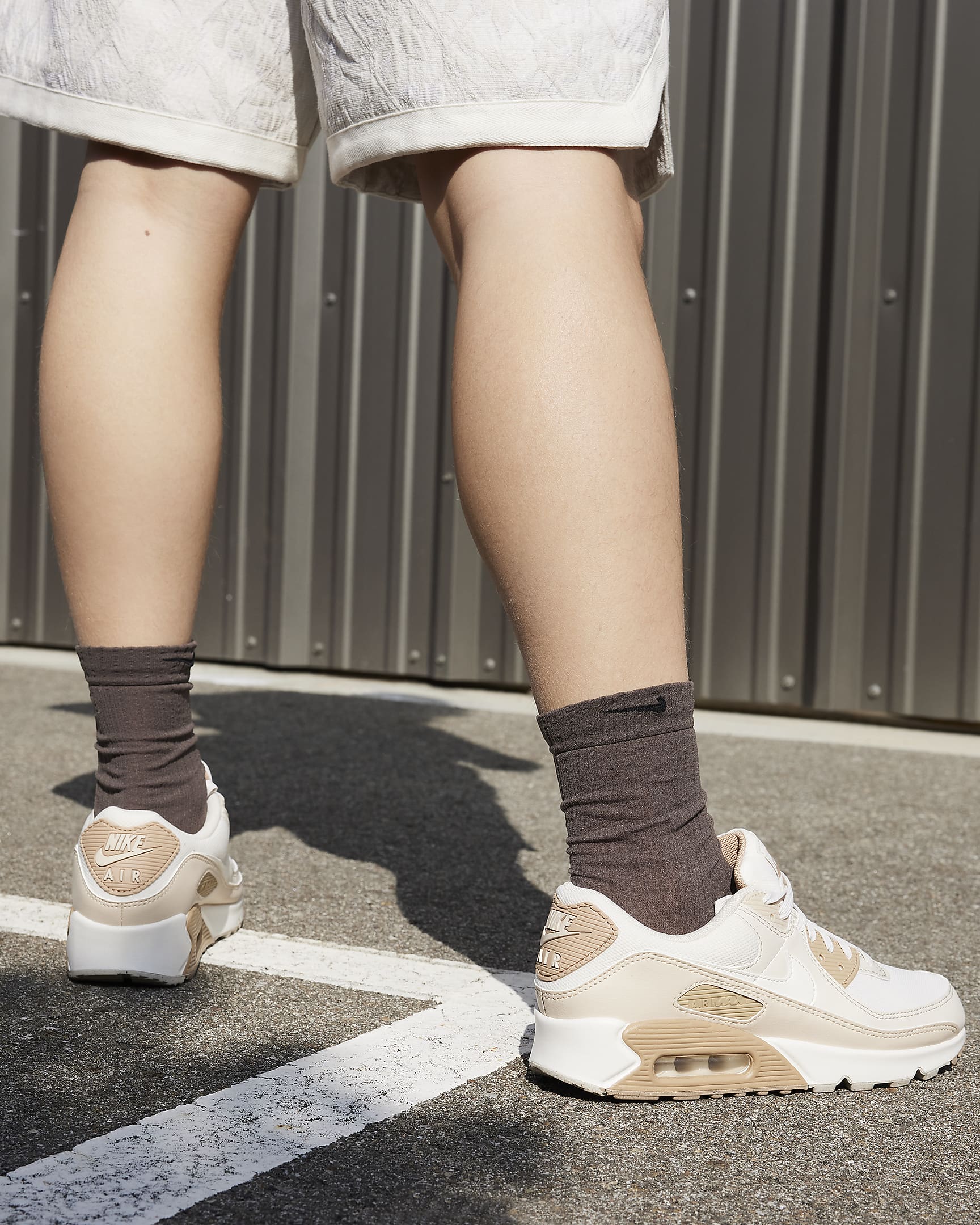 size 9 women's nike air max 90 shoes