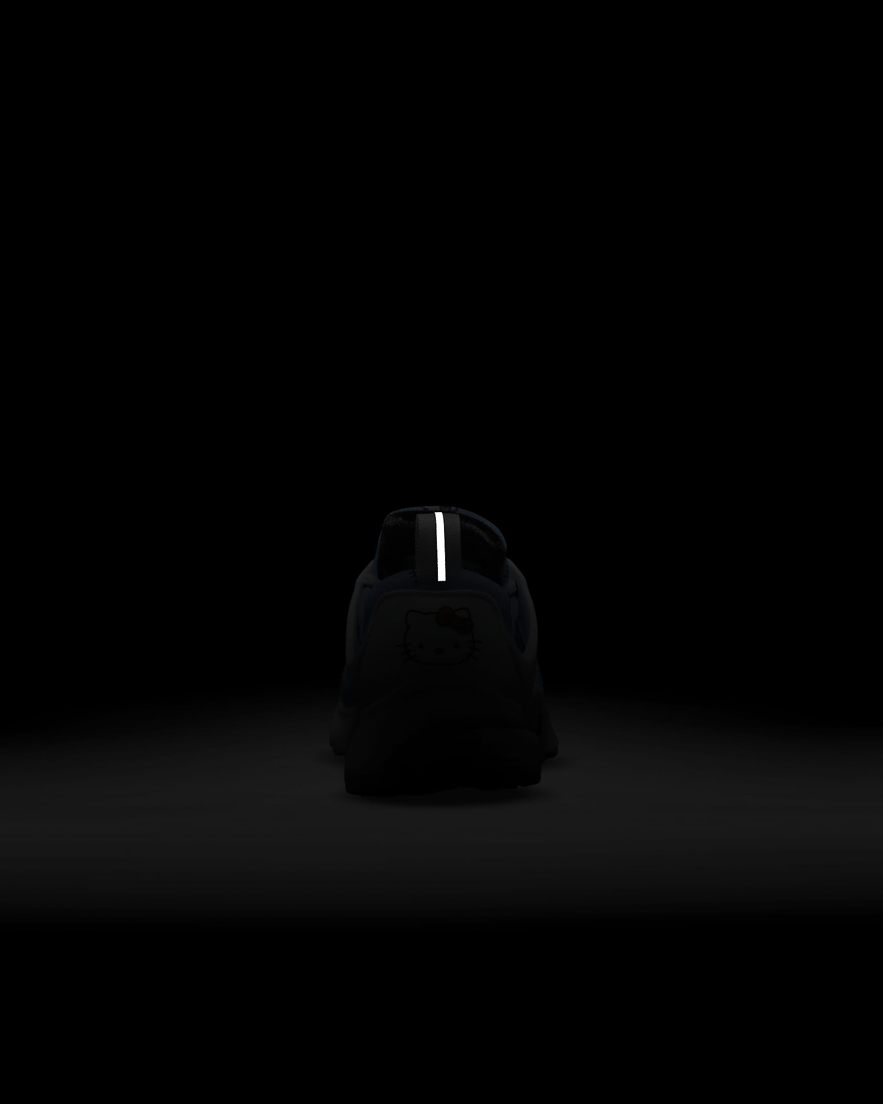 Chaussure Nike Presto x Hello Kitty® pour Jeune enfant. Nike CH