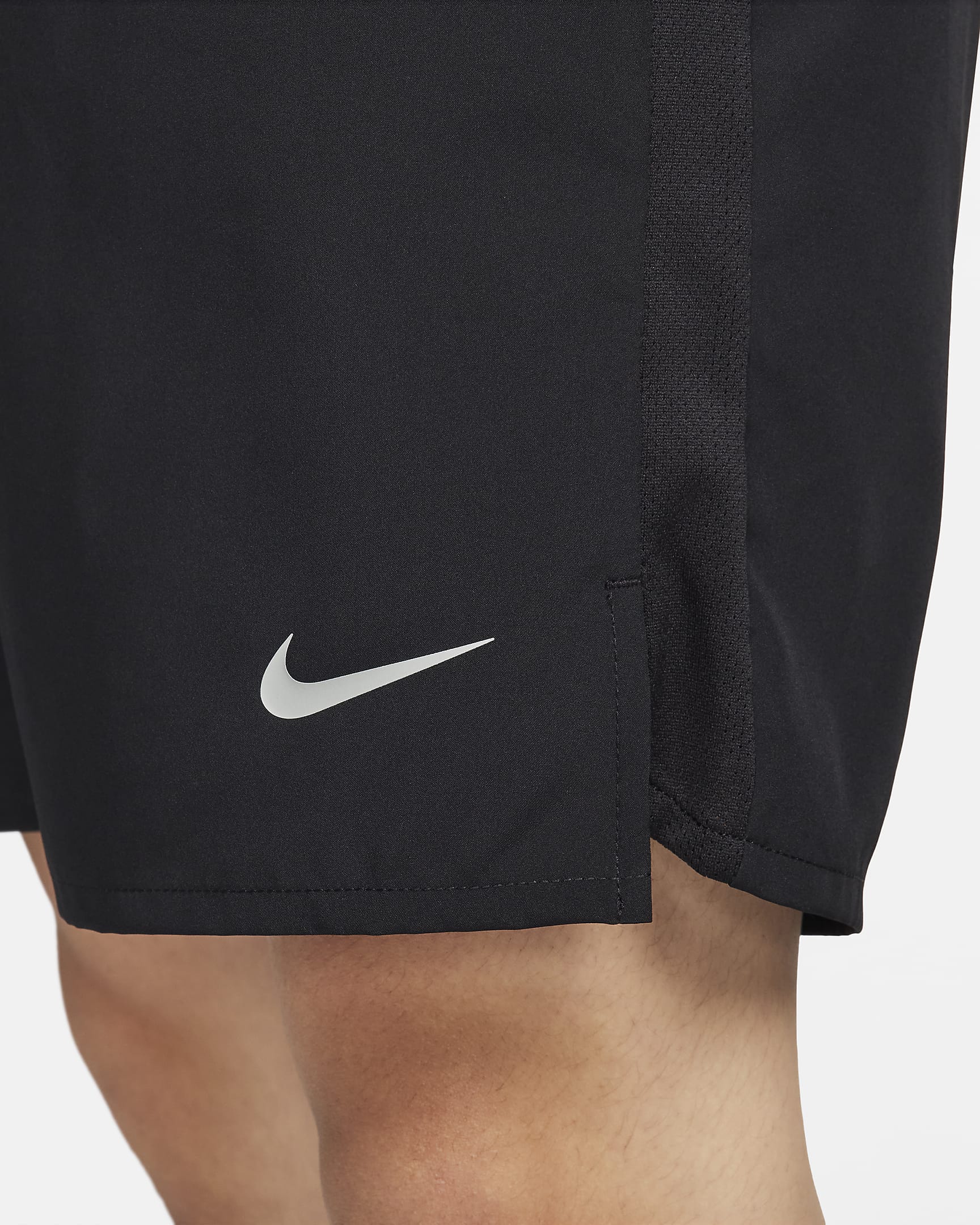 Nike Challenger Men's Dri-FIT 18cm (approx.) Unlined Shorts. Nike PH