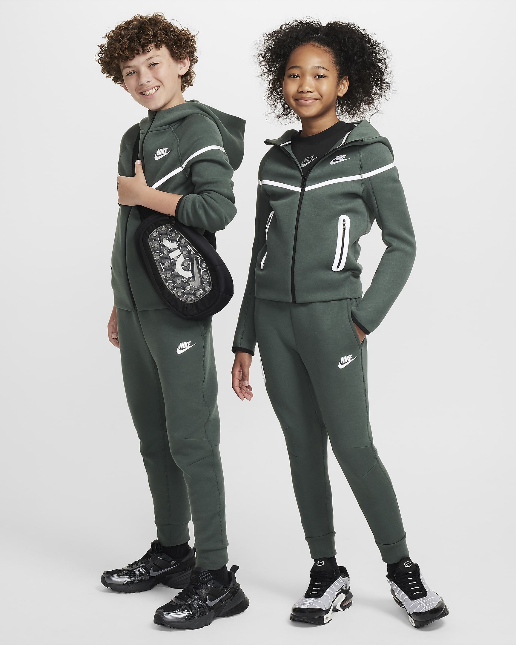 Nike Sportswear Tech Fleece Big Kids' Reflective Joggers - Vintage Green