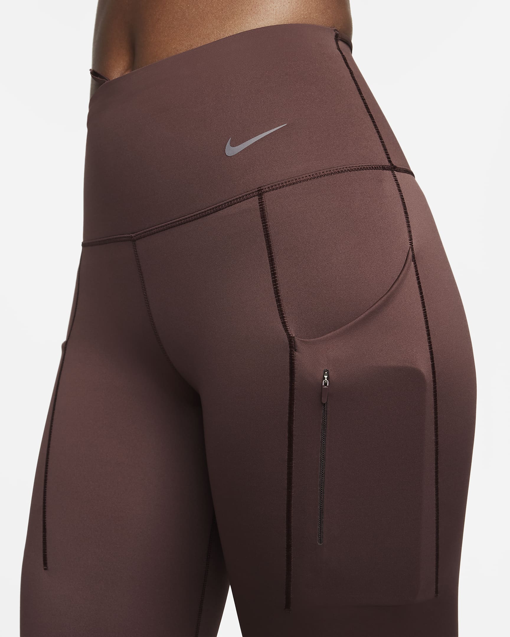 Leggings de tiro alto de 7/8 de sujeción firme con bolsillos para mujer Nike Go - Tierra/Negro