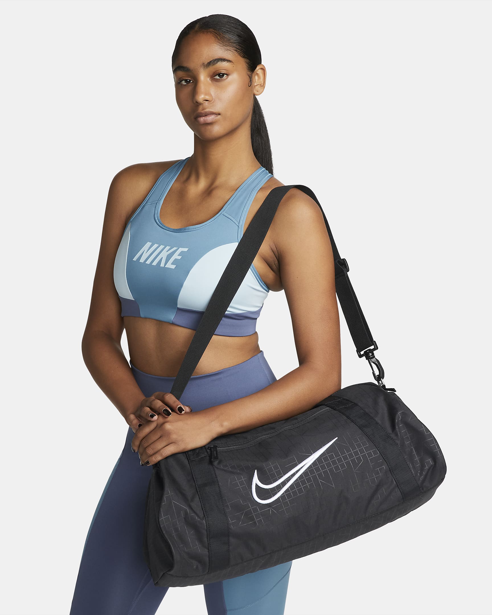 Nike Gym Club Duffel Bag (24L) - Black/Black/White