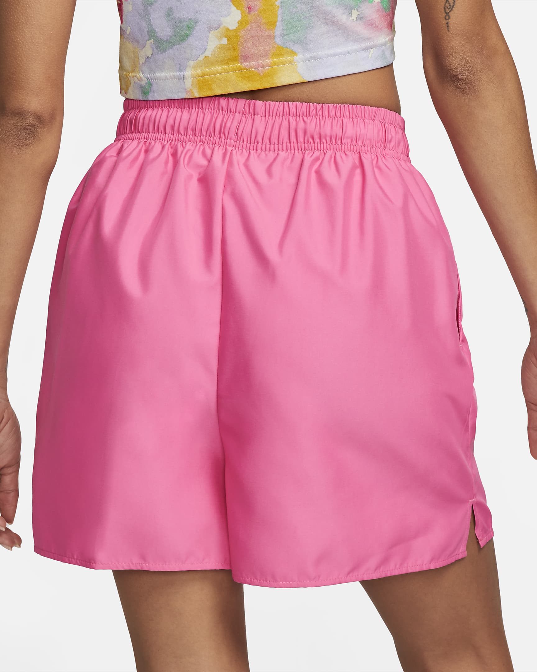 womens woven nike shorts