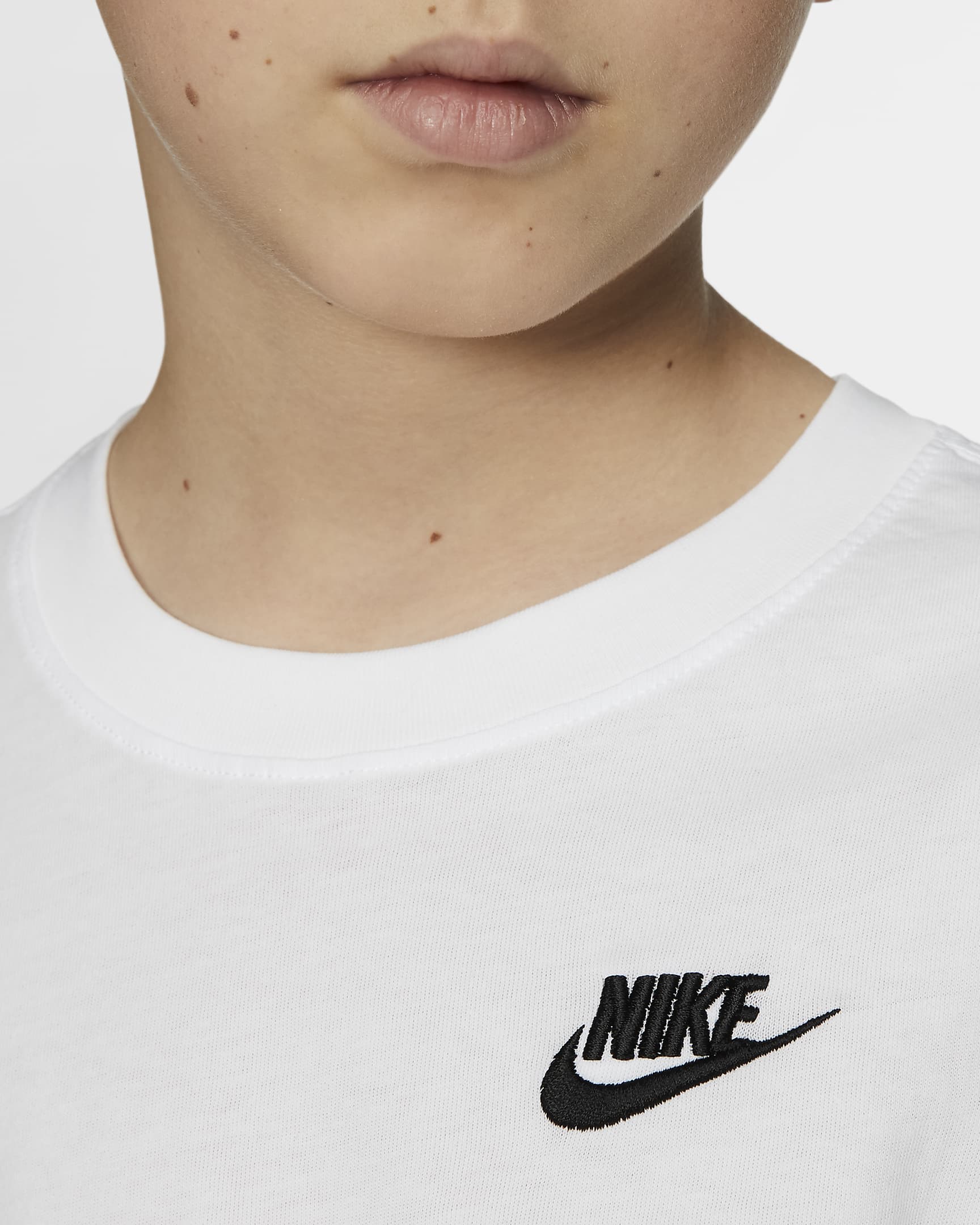 Nike Sportswear T-Shirt für ältere Kinder - Weiß/Schwarz