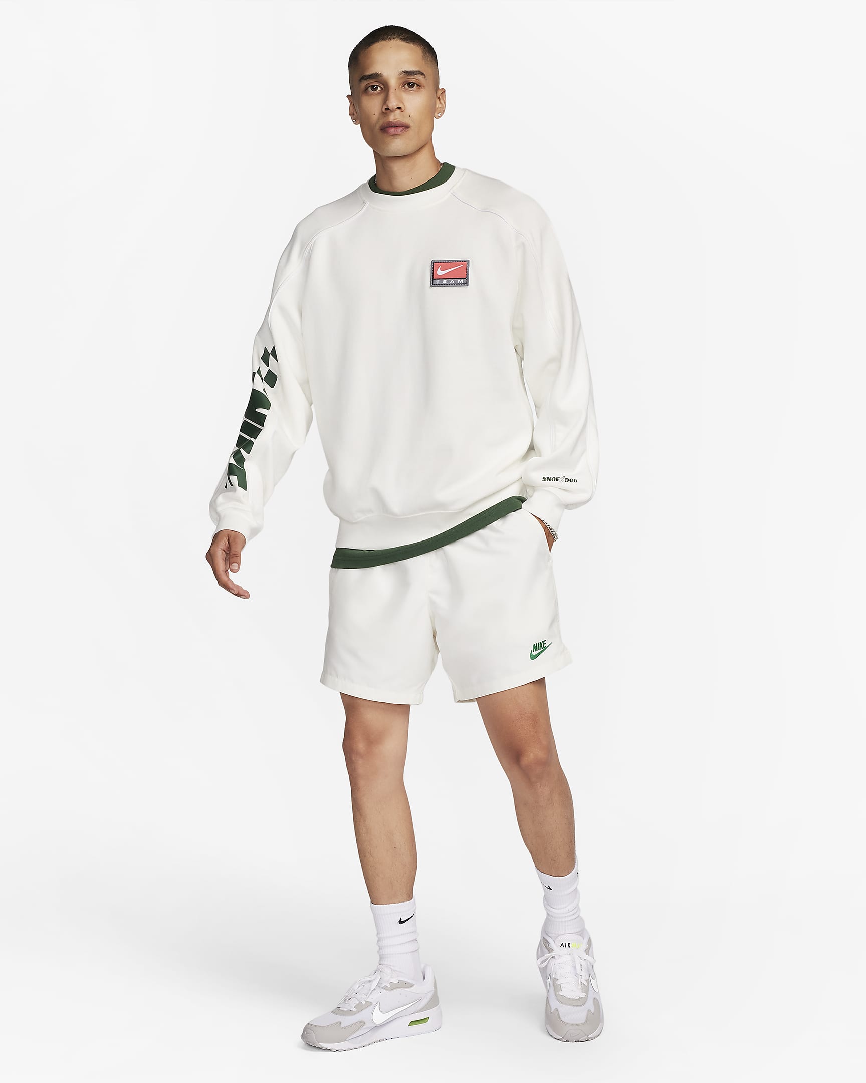 Nike Sportswear Men's Woven Flow Shorts. Nike UK