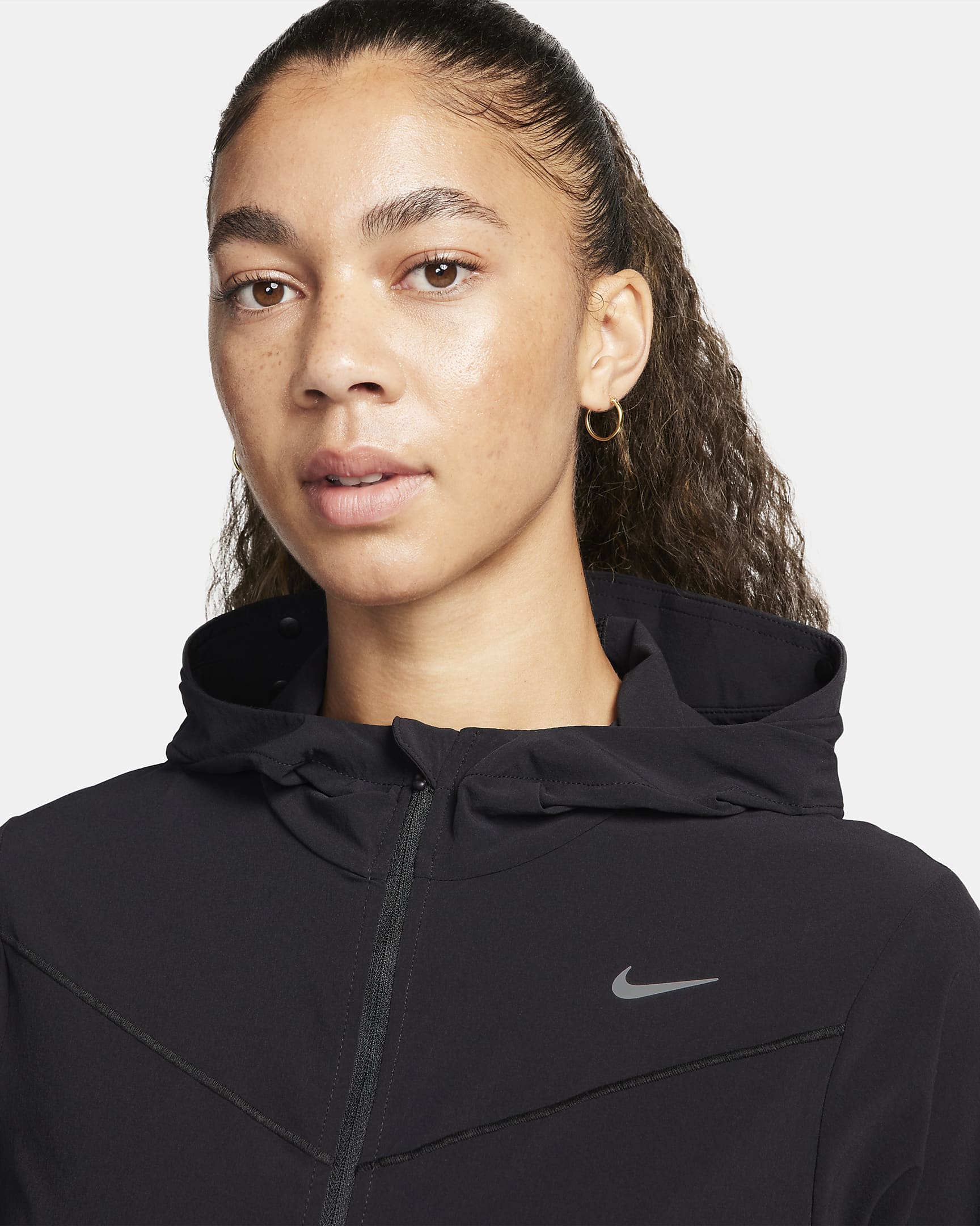 Nike Swift UV Damen-Laufjacke - Schwarz