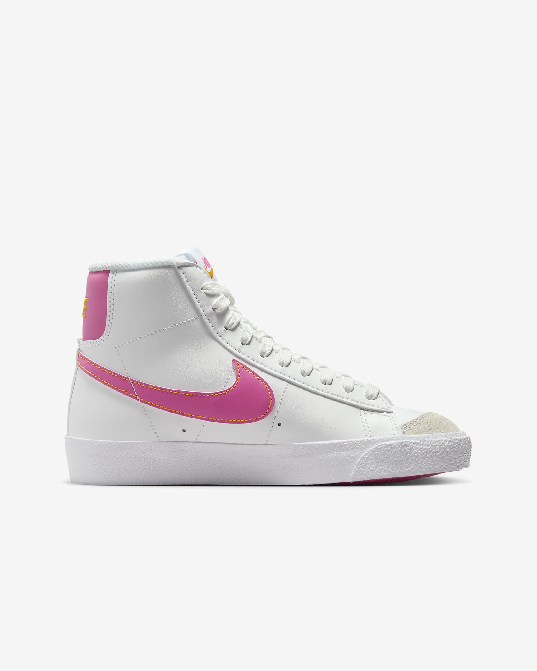 Tenis para niños grandes Nike Blazer Mid '77 - Blanco cumbre/Oro universitario/Blanco/Rosa paleta